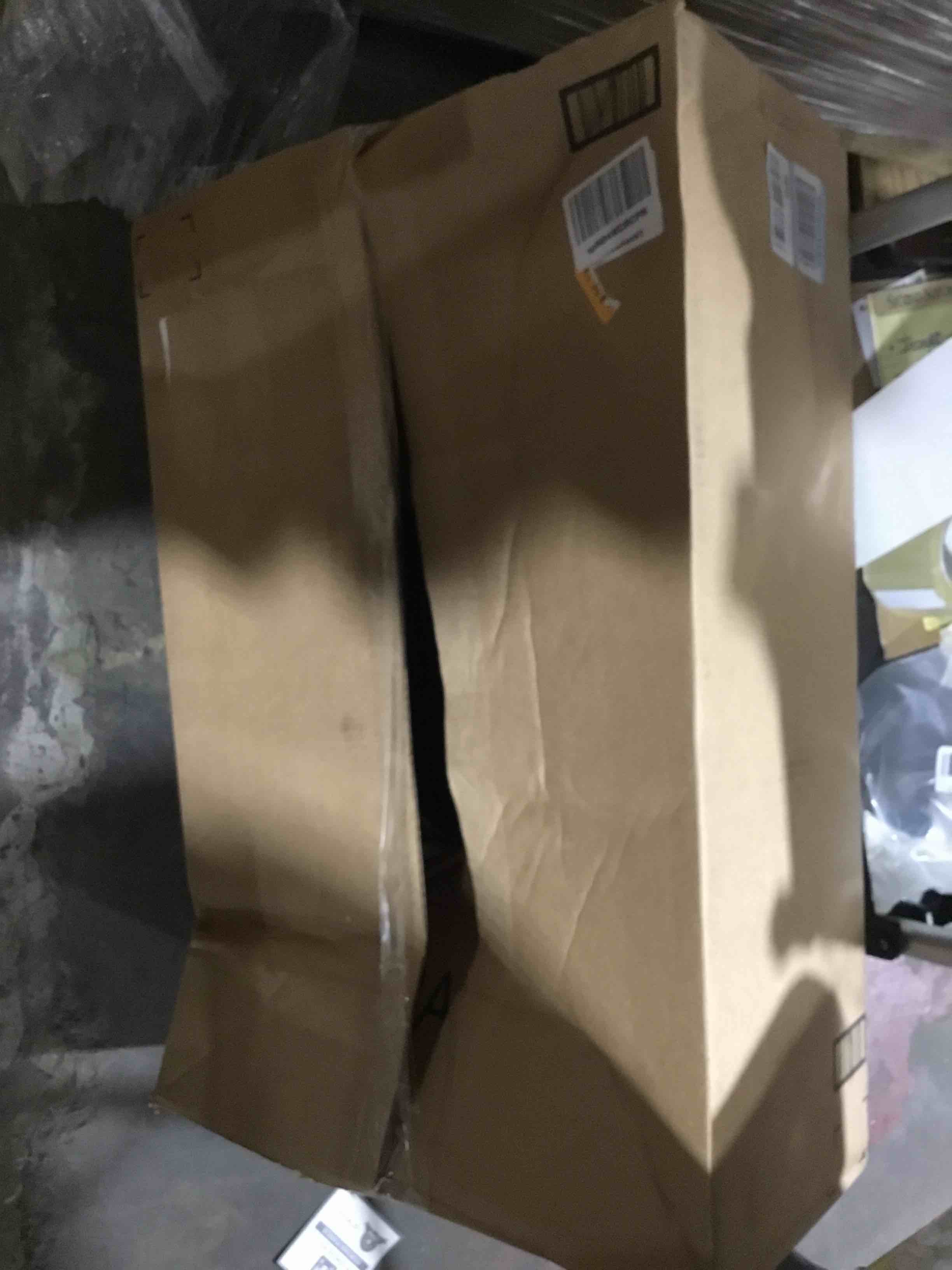 https://s3.amazonaws.com/lotting-images-prod/bidfta/GRN6507978_1721946703504.jpeg
