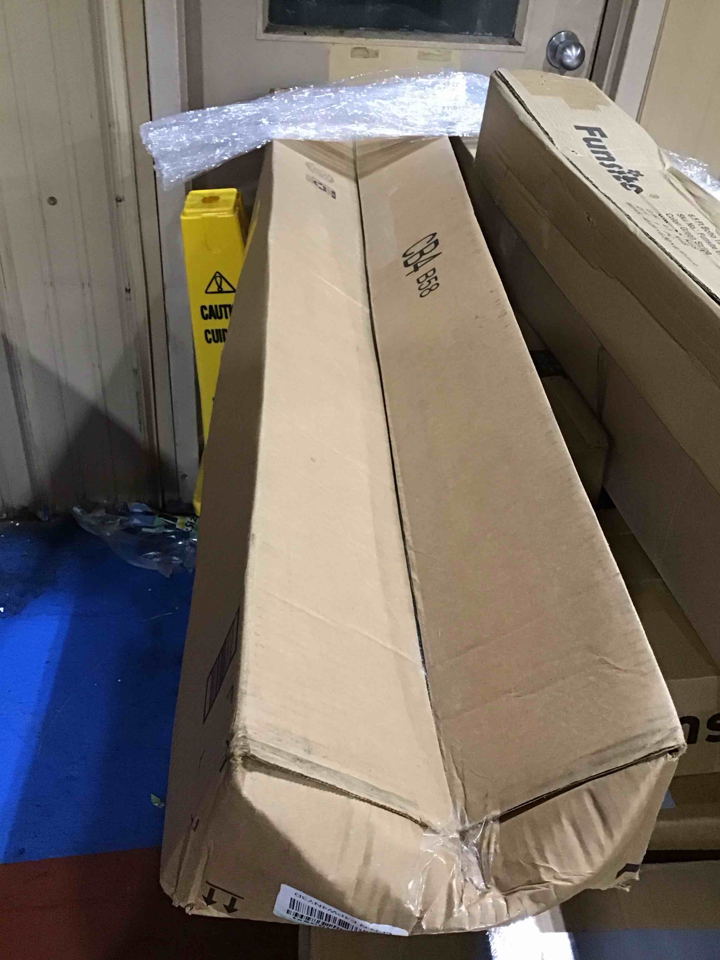 https://s3.amazonaws.com/lotting-images-prod/bidfta/GRN6508225_1722278203061.jpeg