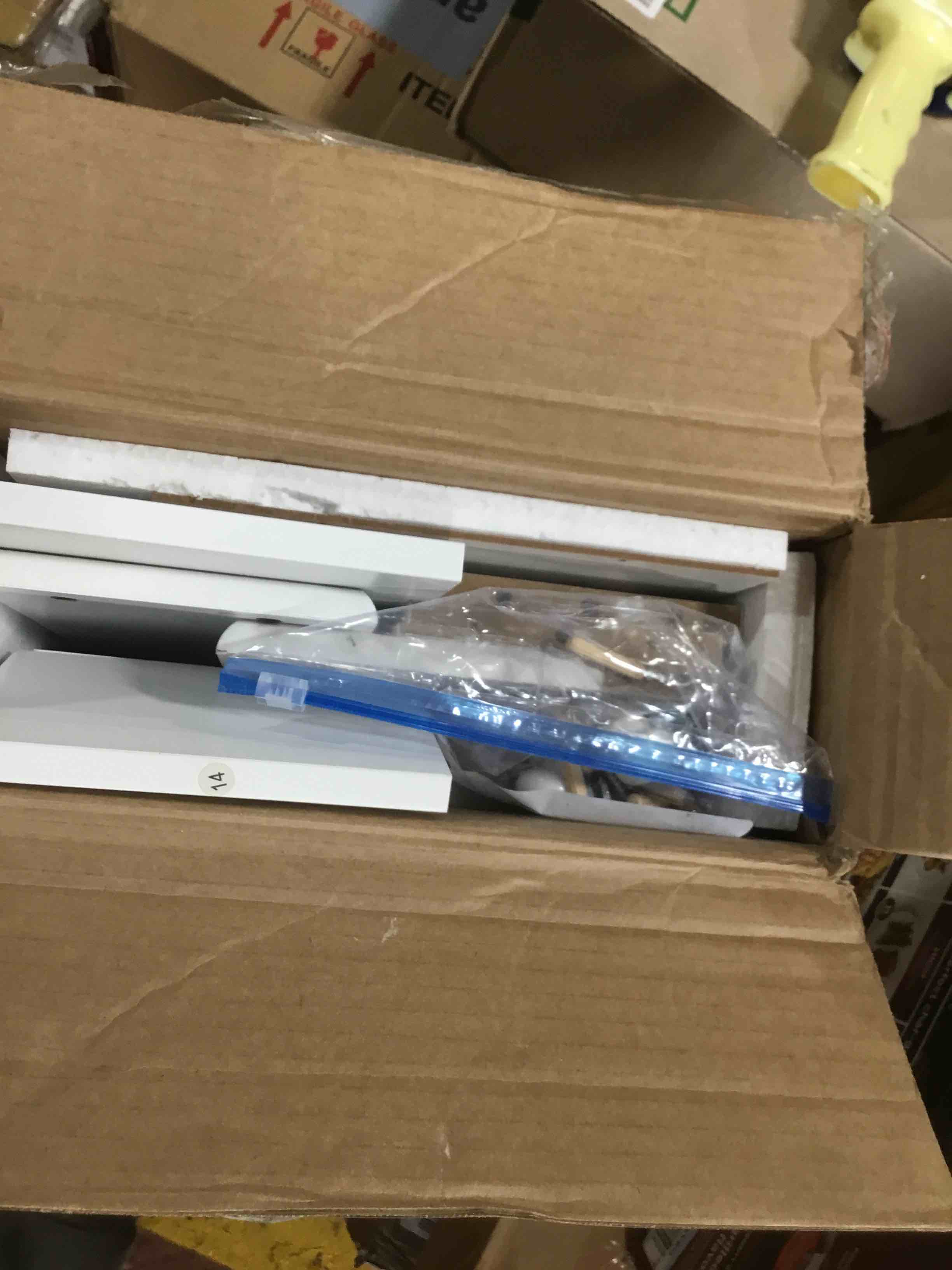 https://s3.amazonaws.com/lotting-images-prod/bidfta/GRN6512169_1718732625915.jpeg