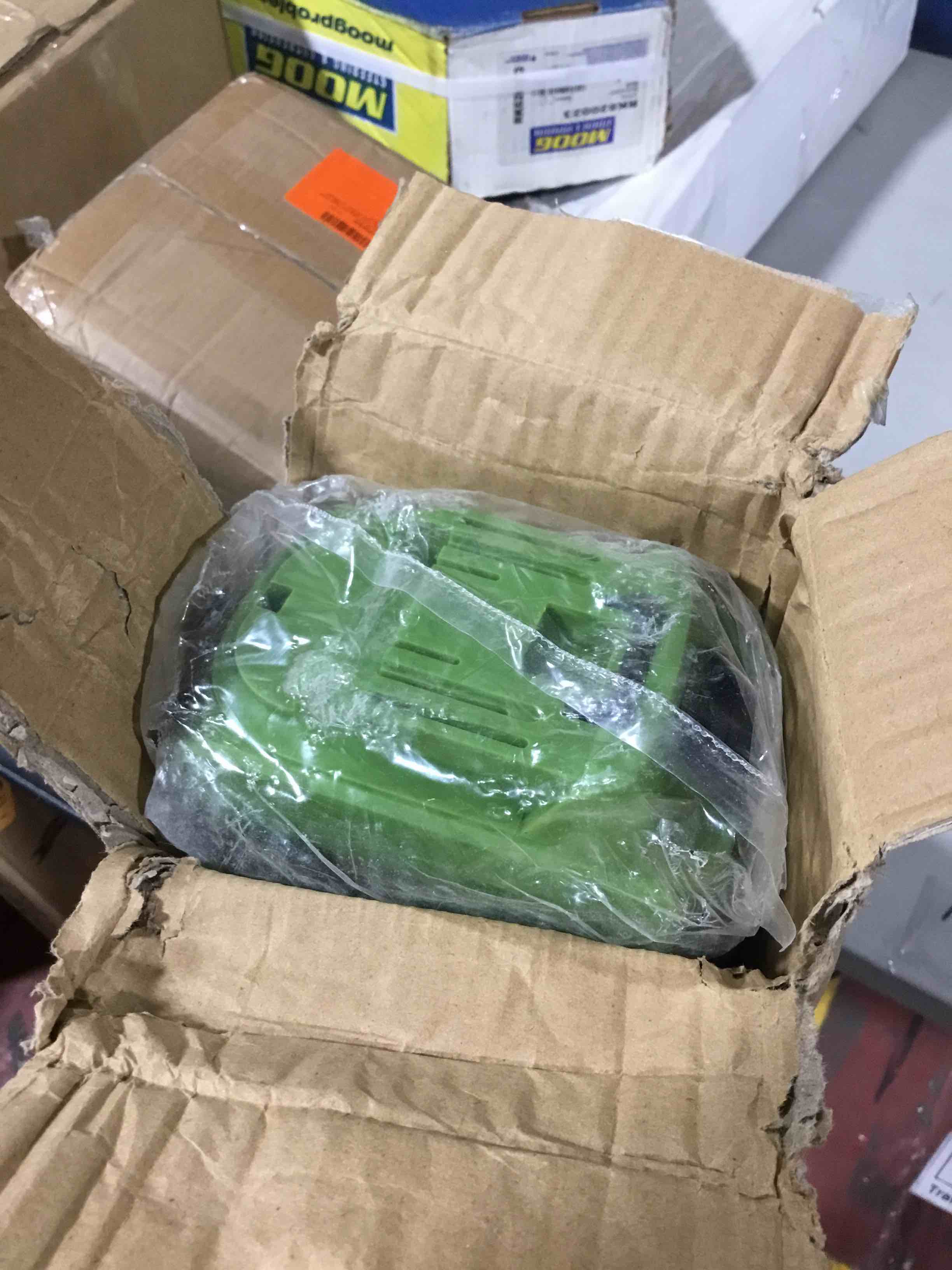 https://s3.amazonaws.com/lotting-images-prod/bidfta/GRN6514874_1720789695375.jpeg