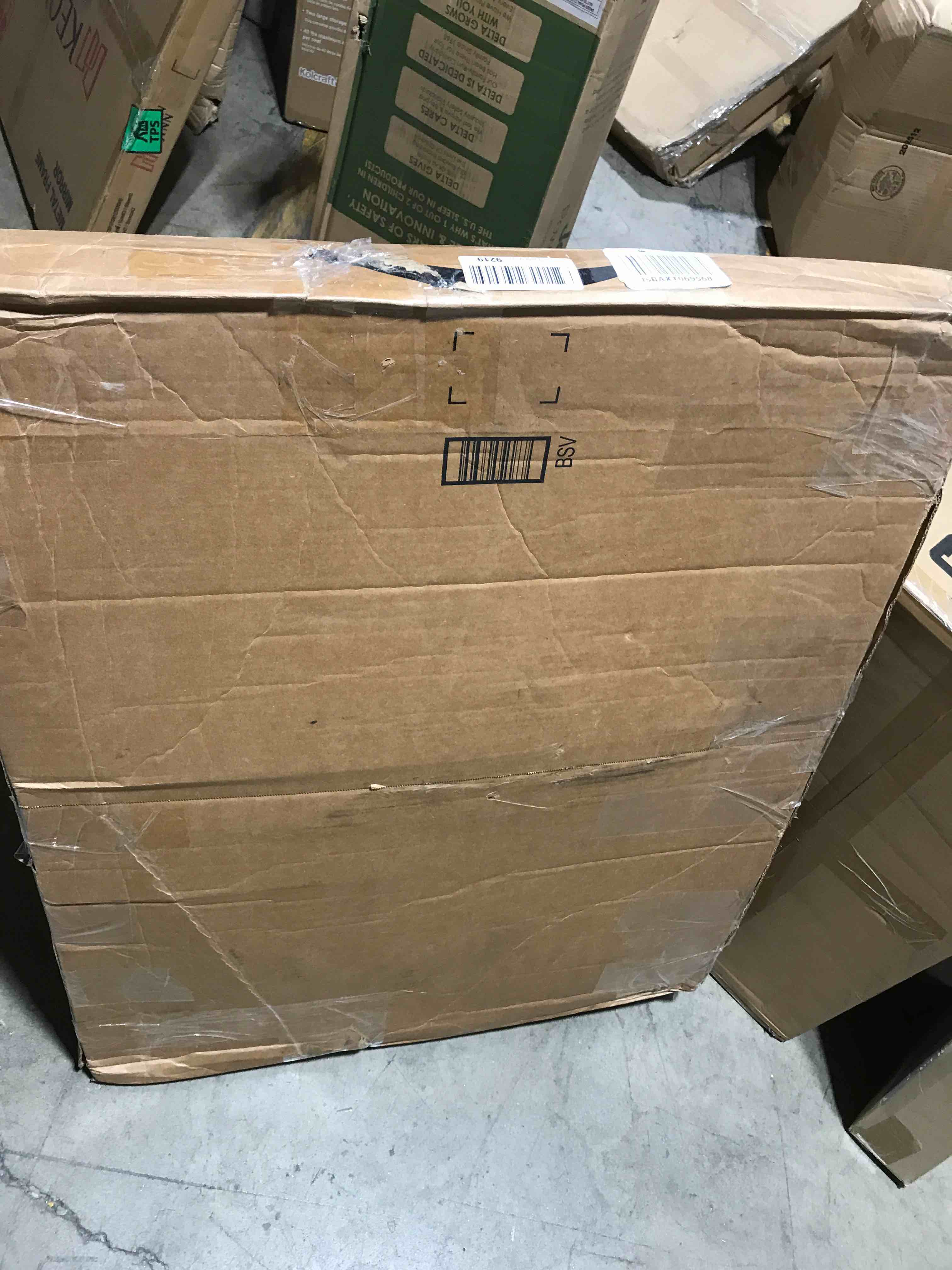 https://s3.amazonaws.com/lotting-images-prod/bidfta/GRN6527566_1721656493402.jpeg