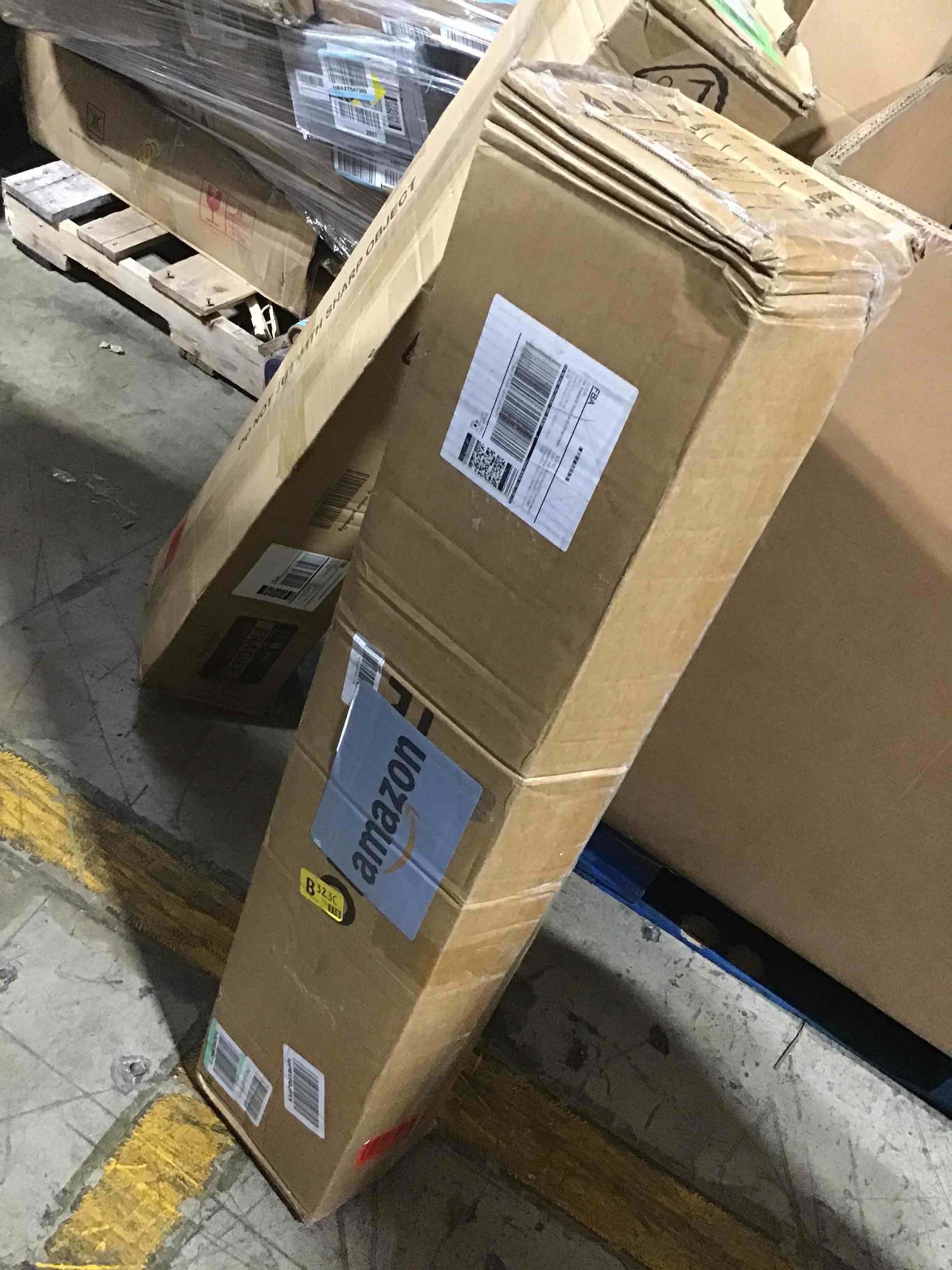 https://s3.amazonaws.com/lotting-images-prod/bidfta/GRN6528092_1722437084167.jpeg
