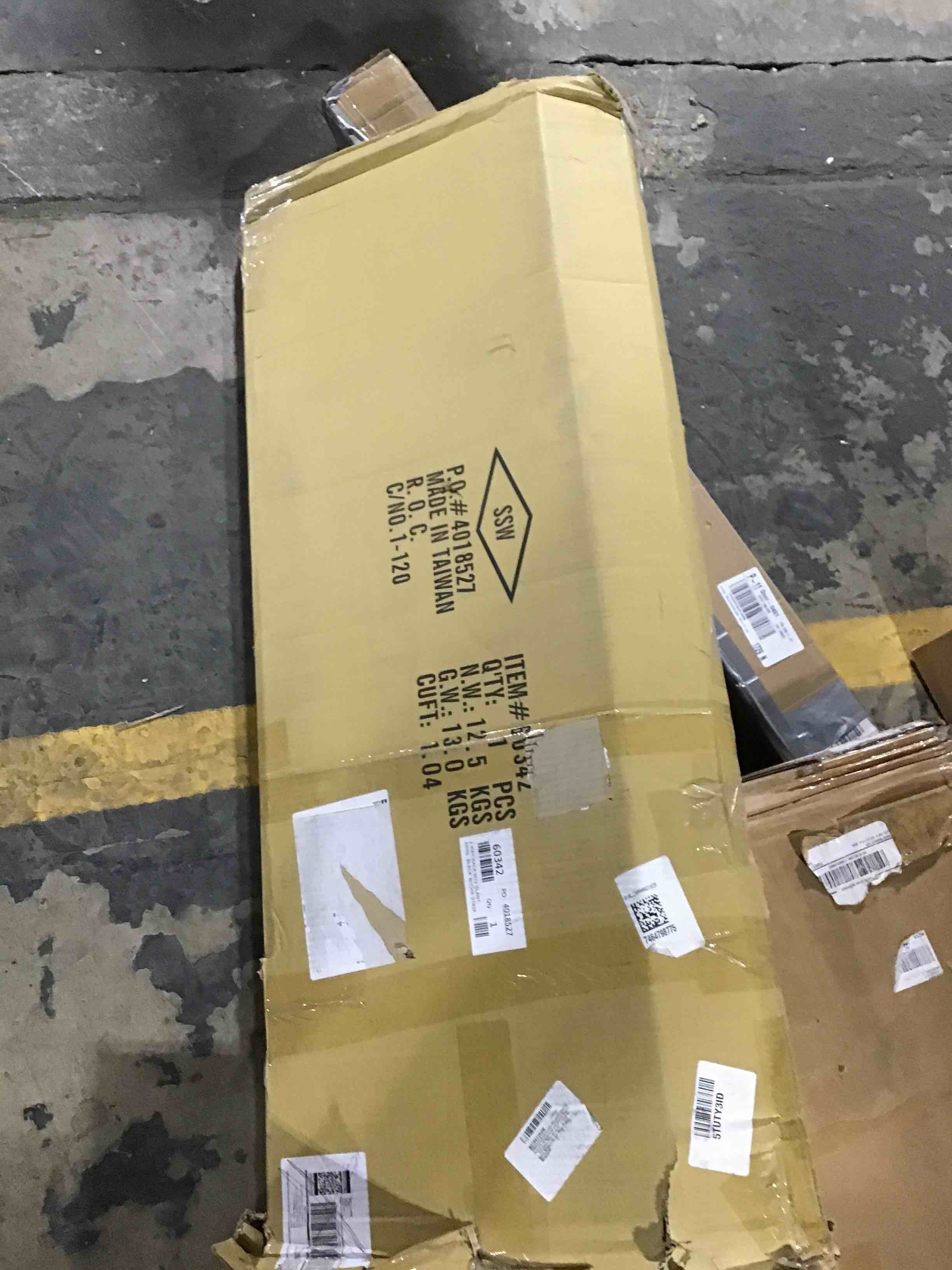 https://s3.amazonaws.com/lotting-images-prod/bidfta/GRN6528447_1718119304840.jpeg