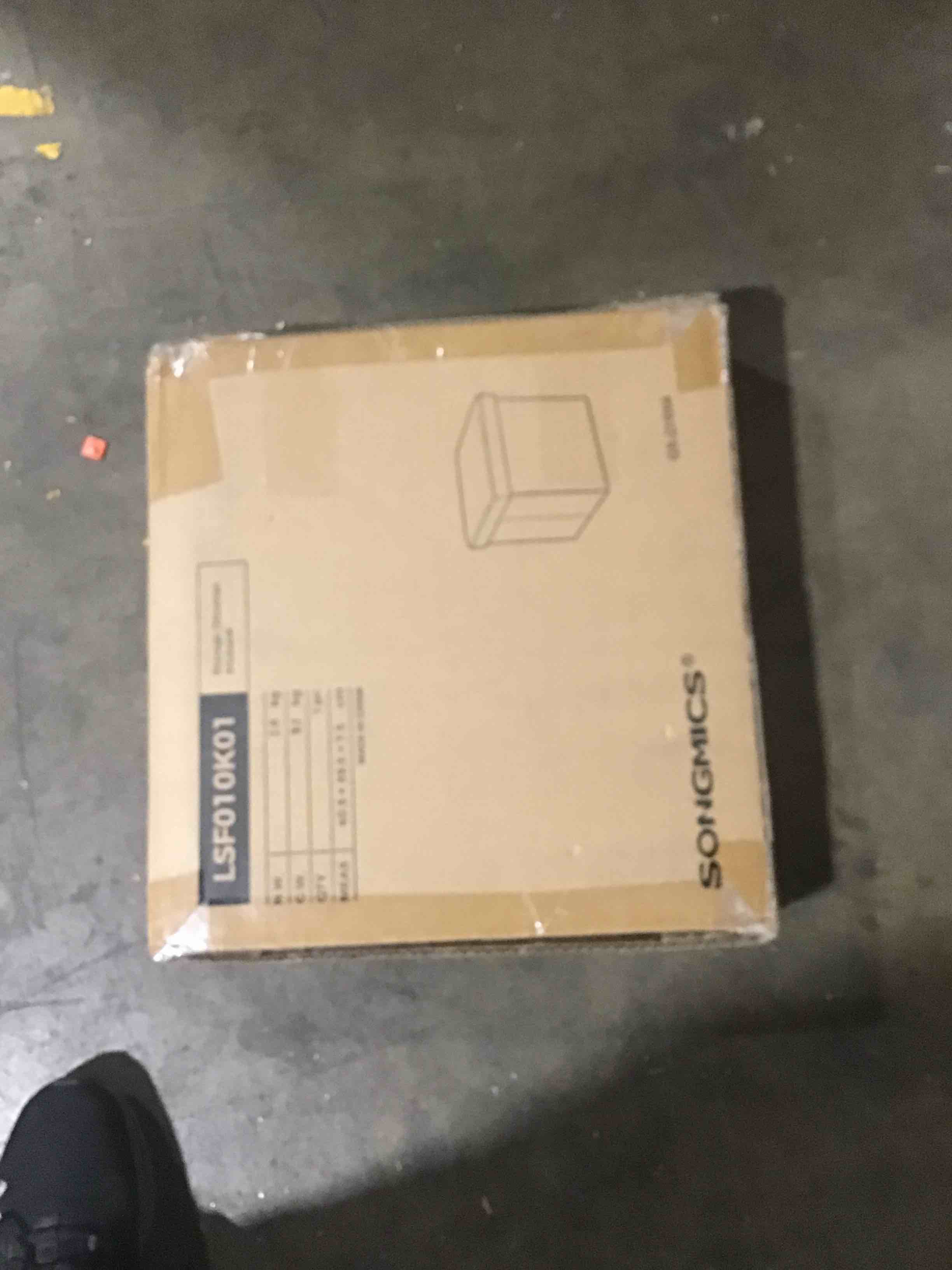 https://s3.amazonaws.com/lotting-images-prod/bidfta/GRN6529012_1719506221377.jpeg