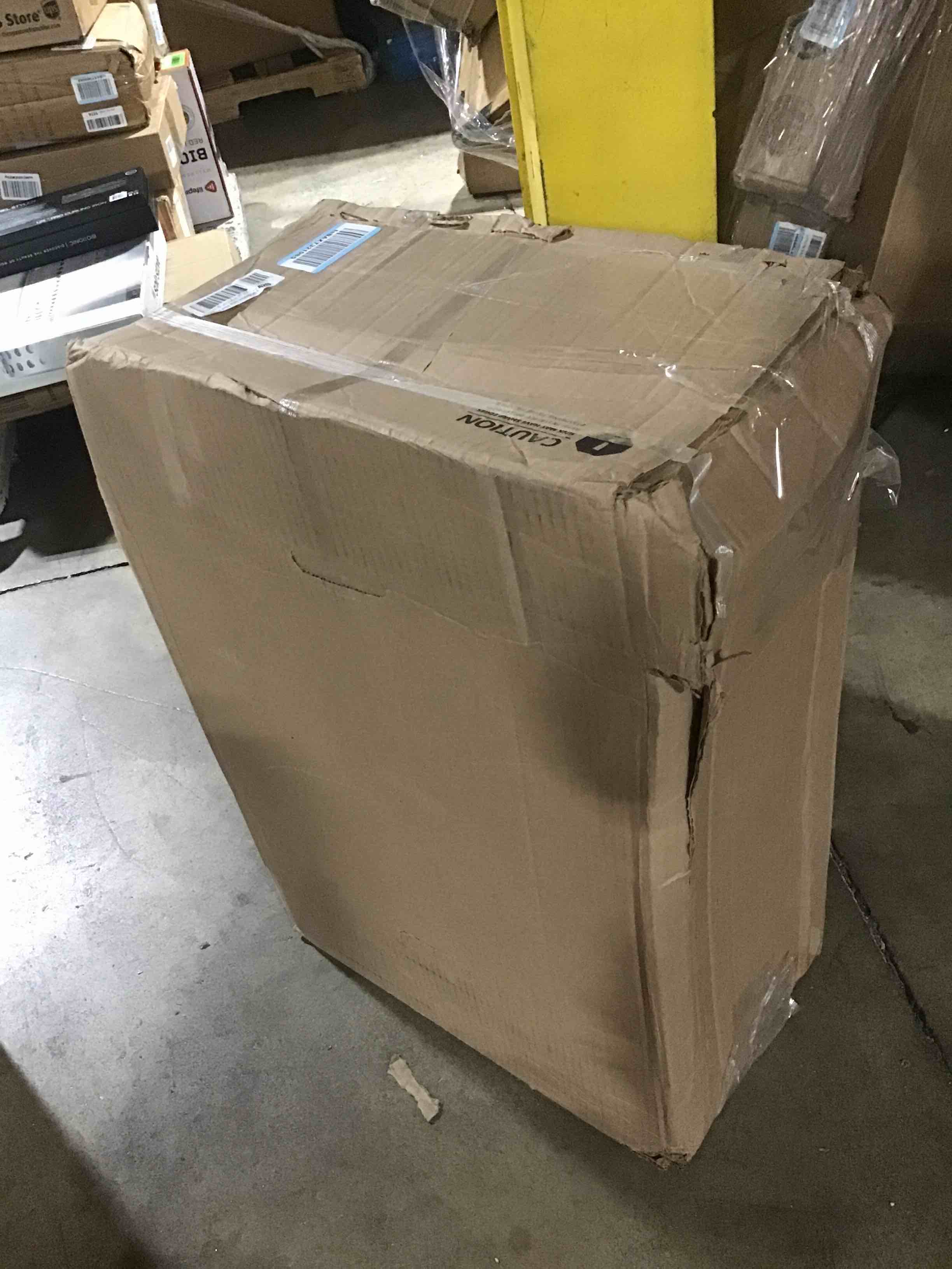 https://s3.amazonaws.com/lotting-images-prod/bidfta/GRN6530302_1722715089840.jpeg