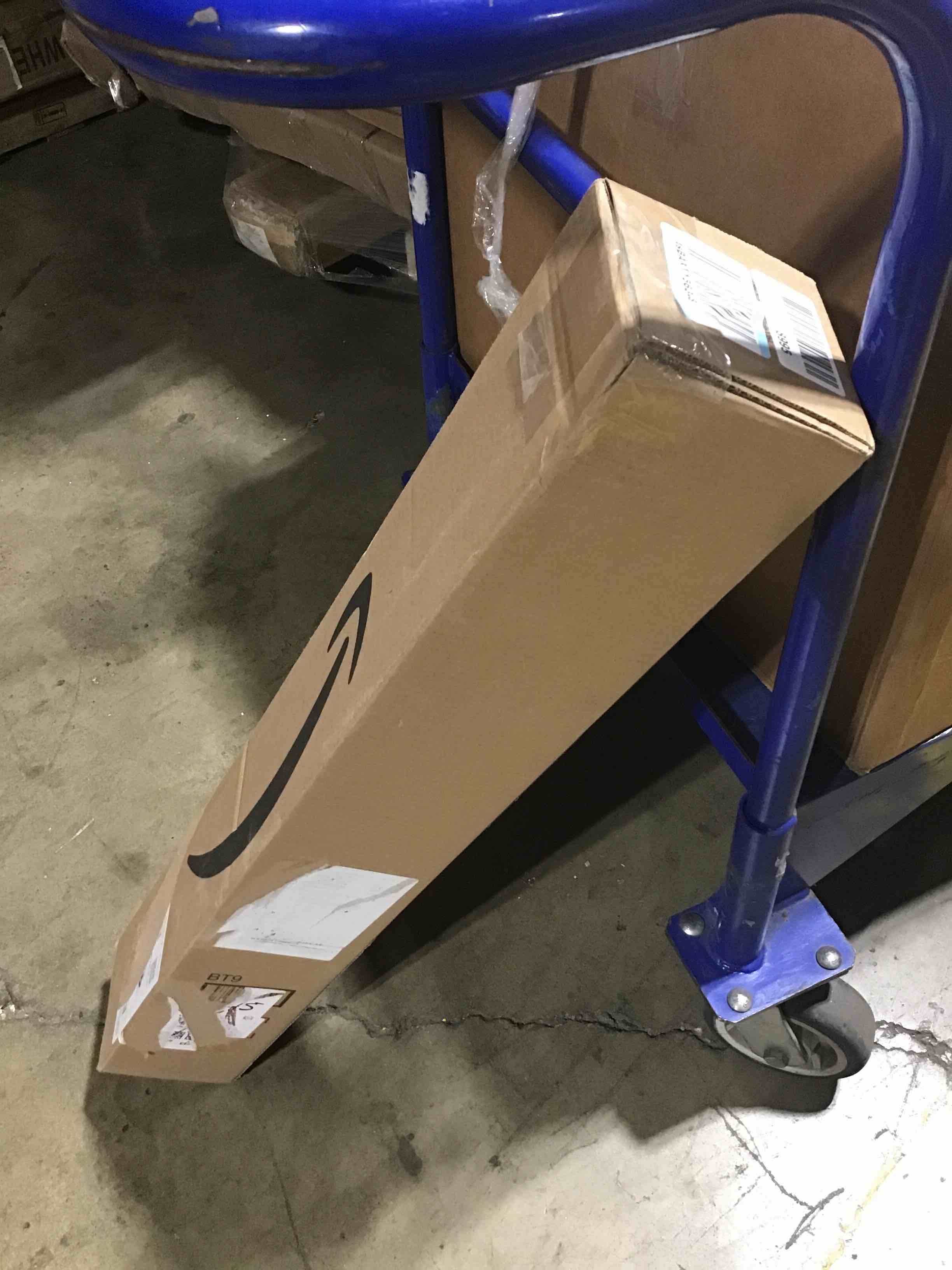 https://s3.amazonaws.com/lotting-images-prod/bidfta/GRN6530379_1722875734110.jpeg