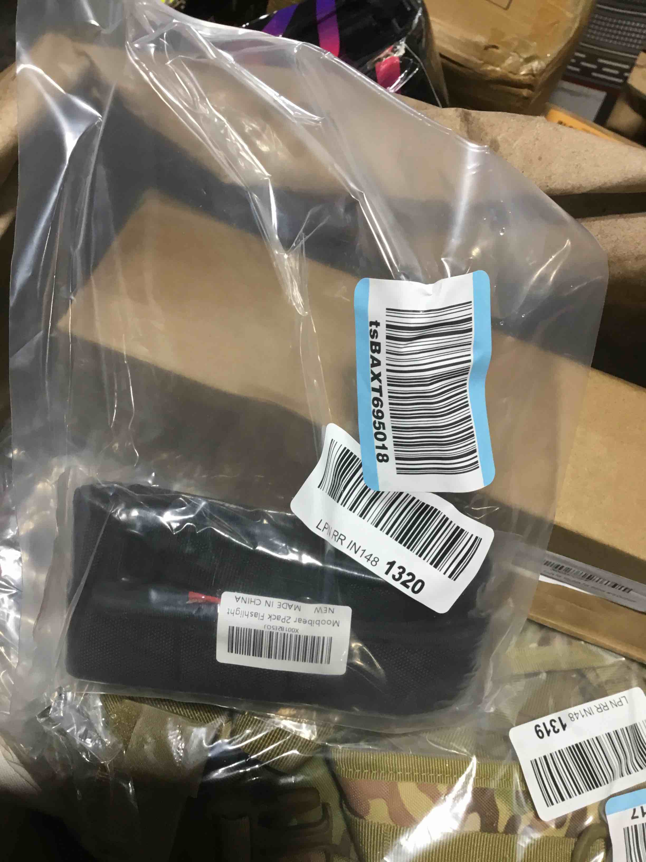 https://s3.amazonaws.com/lotting-images-prod/bidfta/GRN6530690_1723145266413.jpeg