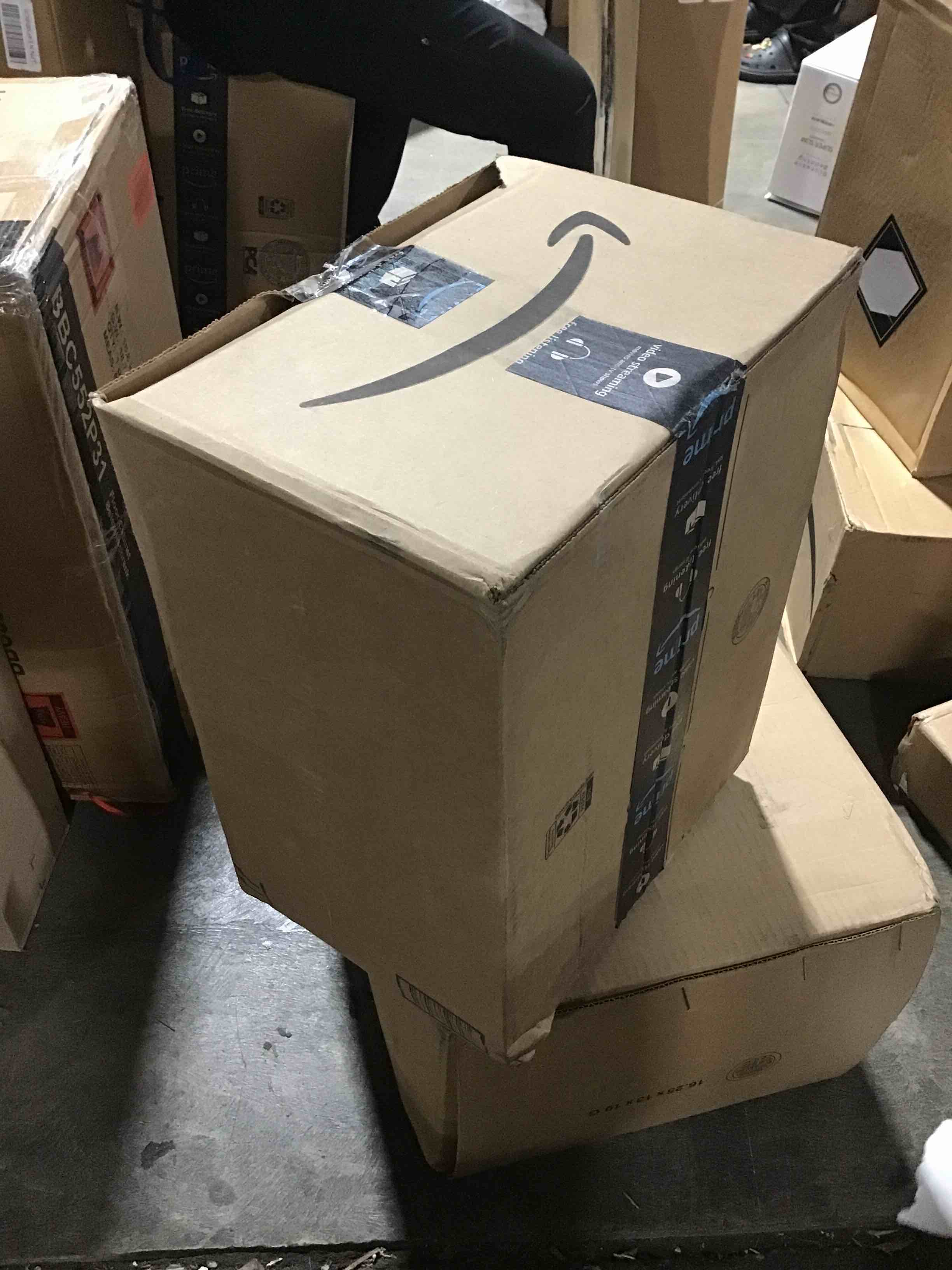 https://s3.amazonaws.com/lotting-images-prod/bidfta/GRN6531068_1723211314240.jpeg