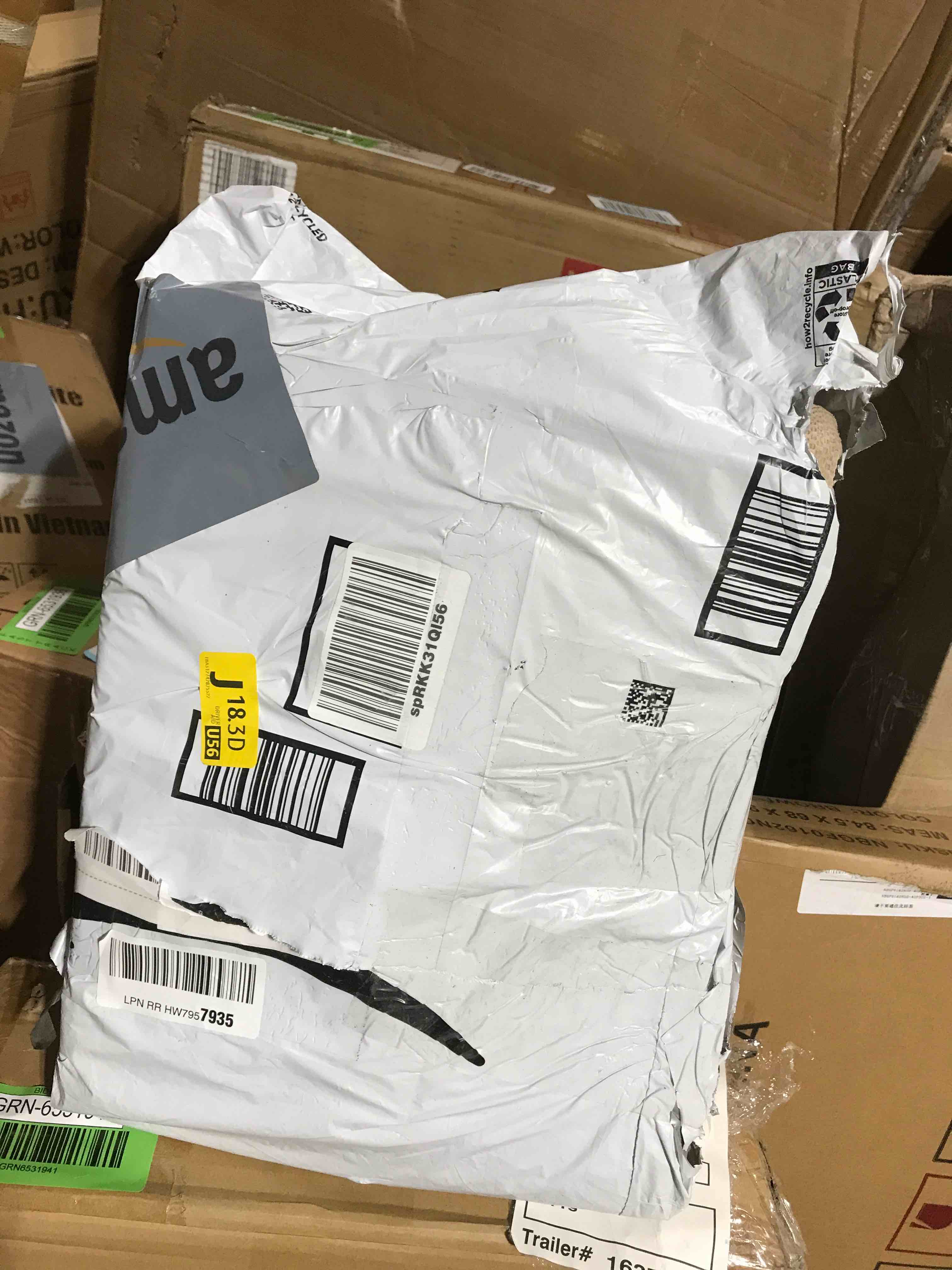 https://s3.amazonaws.com/lotting-images-prod/bidfta/GRN6531942_1719949628546.jpeg