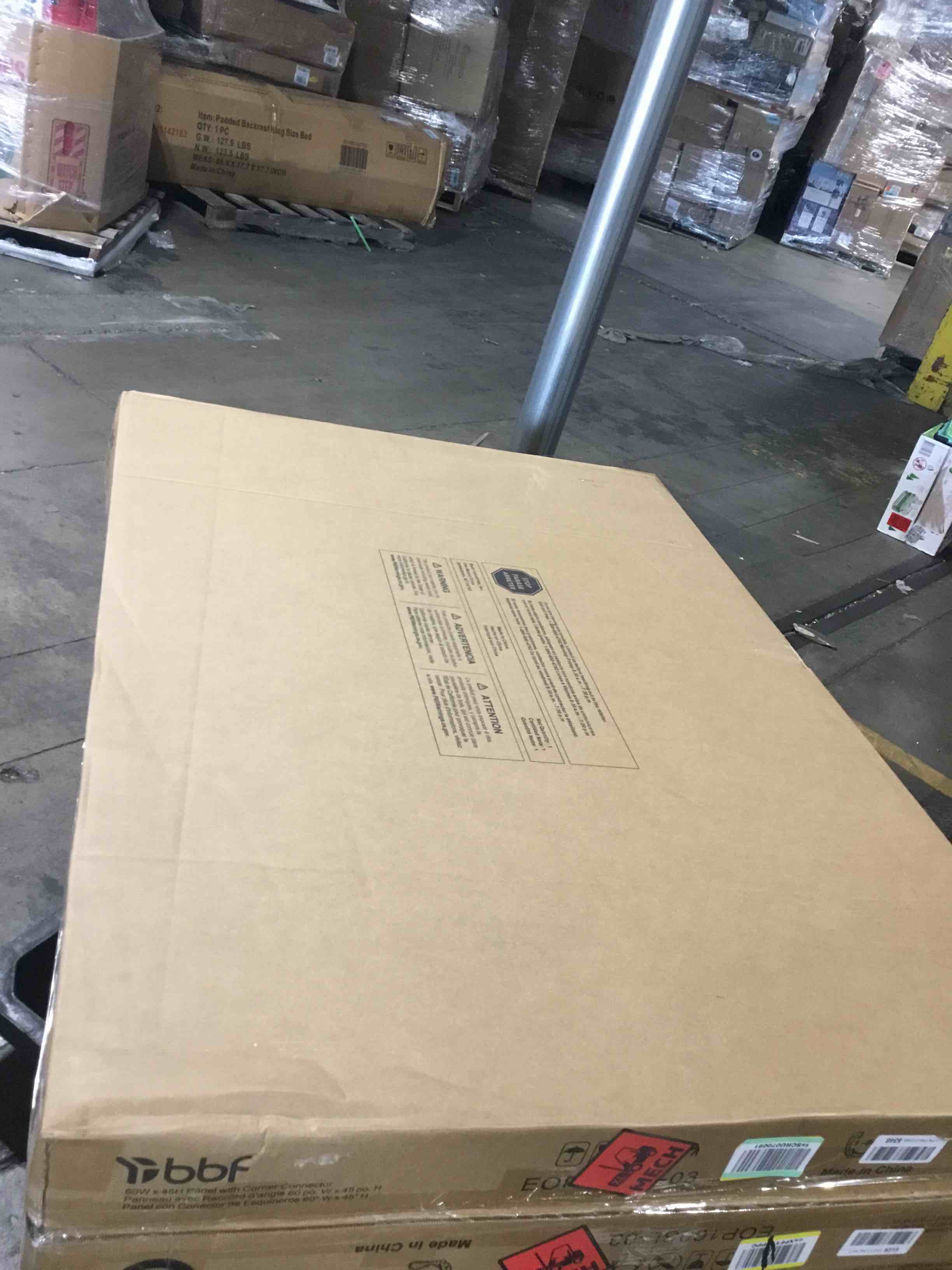 https://s3.amazonaws.com/lotting-images-prod/bidfta/GRN6533035_1720462840828.jpeg