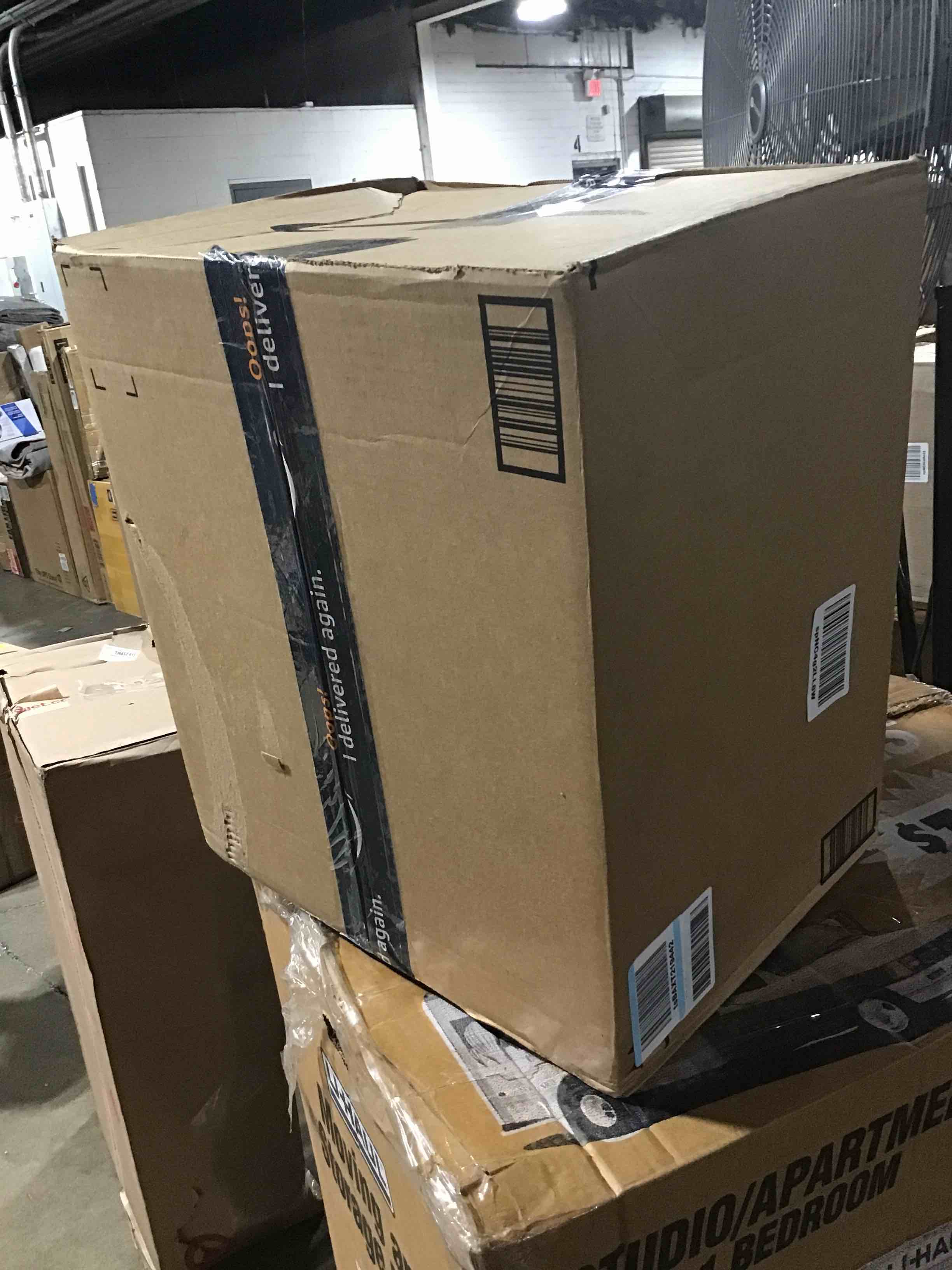https://s3.amazonaws.com/lotting-images-prod/bidfta/GRN6534814_1723304404886.jpeg
