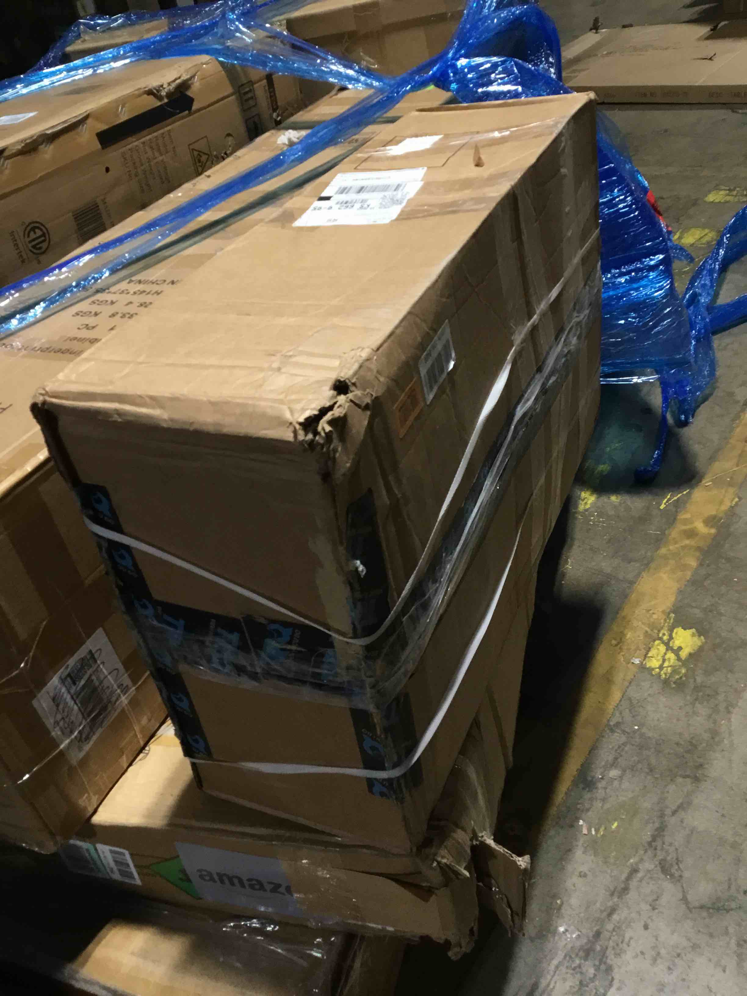 https://s3.amazonaws.com/lotting-images-prod/bidfta/GRN6535018_1723673857639.jpeg