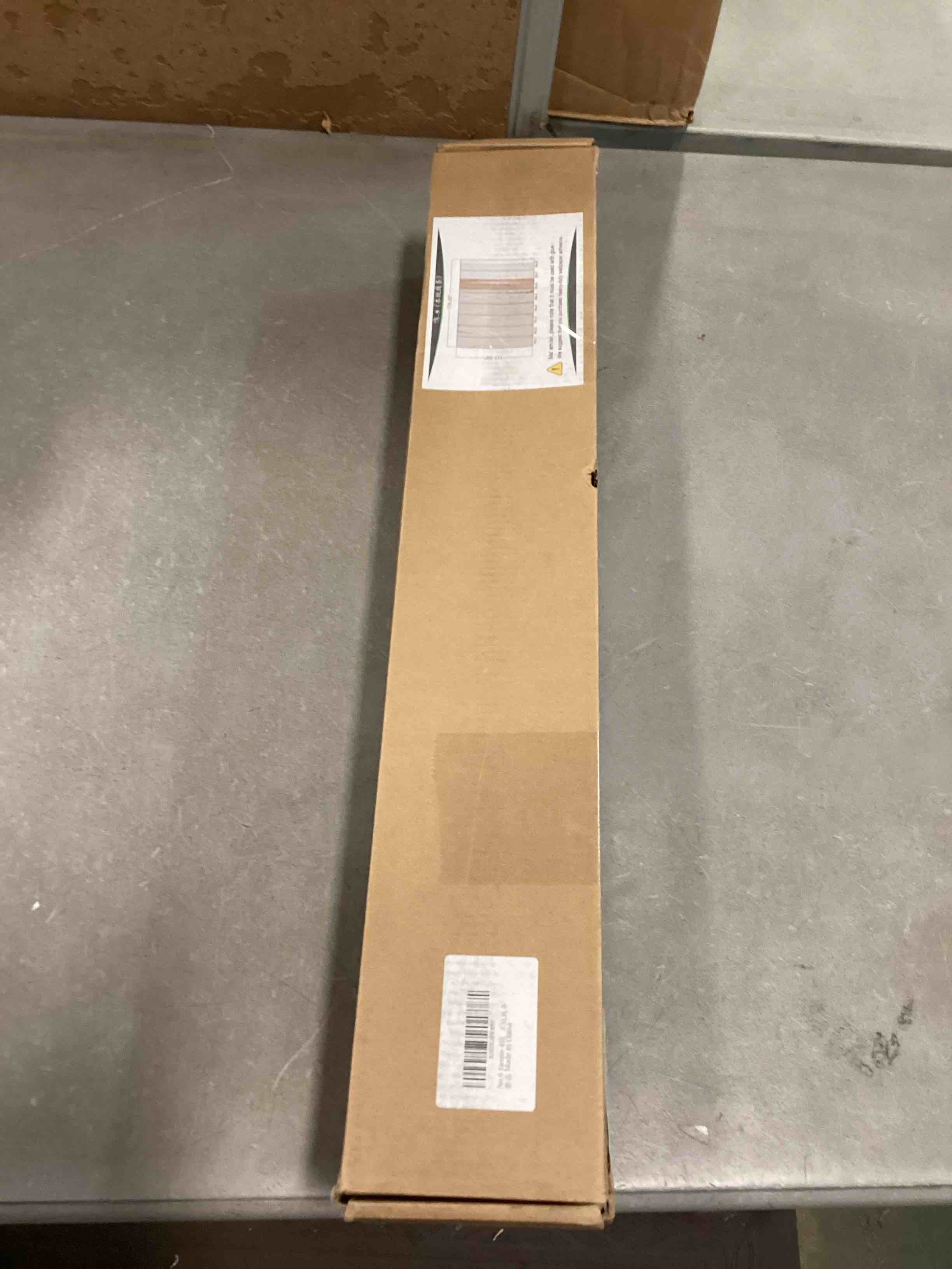 https://s3.amazonaws.com/lotting-images-prod/bidfta/GRN6536240_1717185215456.jpeg