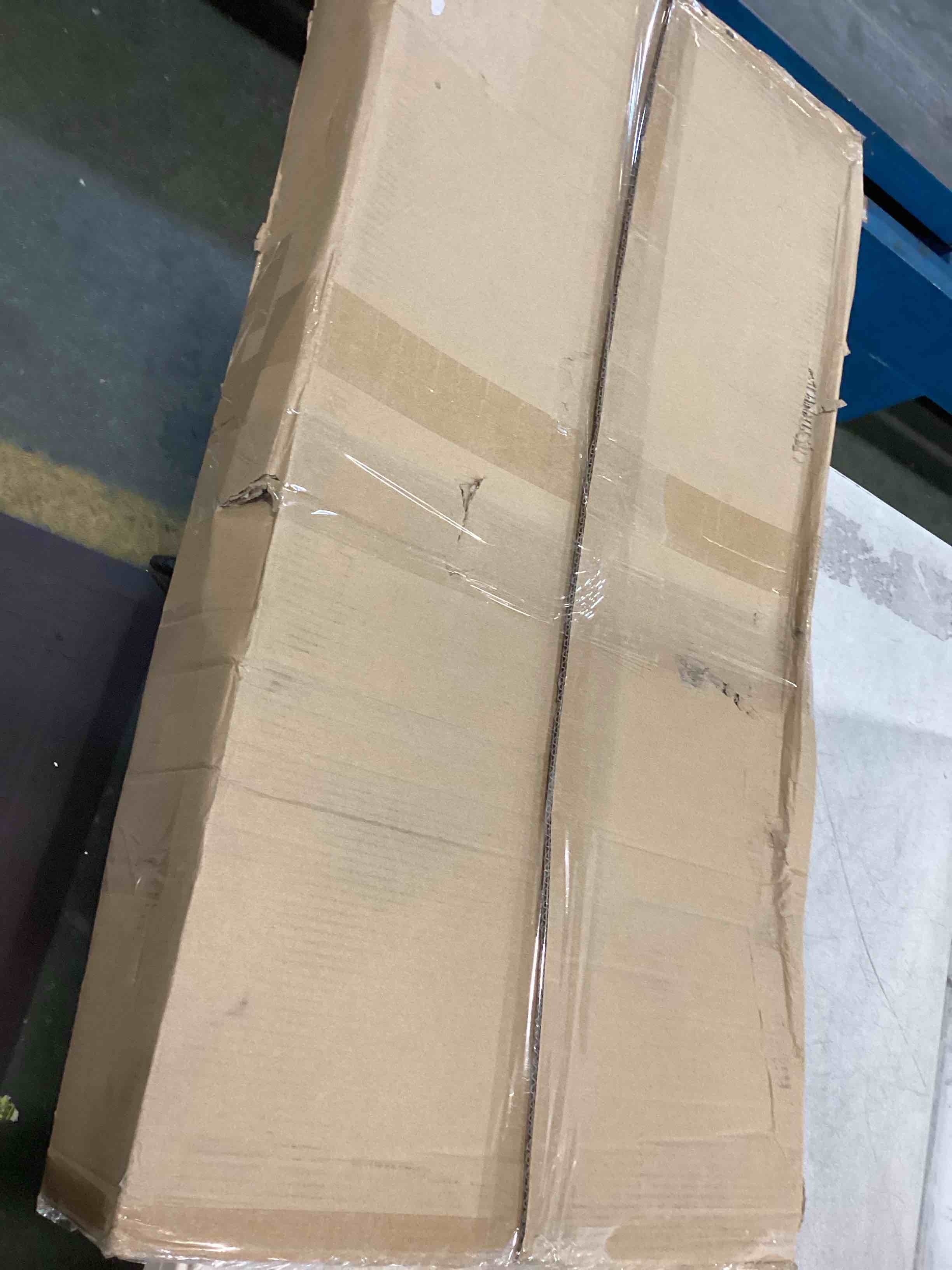 https://s3.amazonaws.com/lotting-images-prod/bidfta/GRN6536995_1717585488634.jpeg