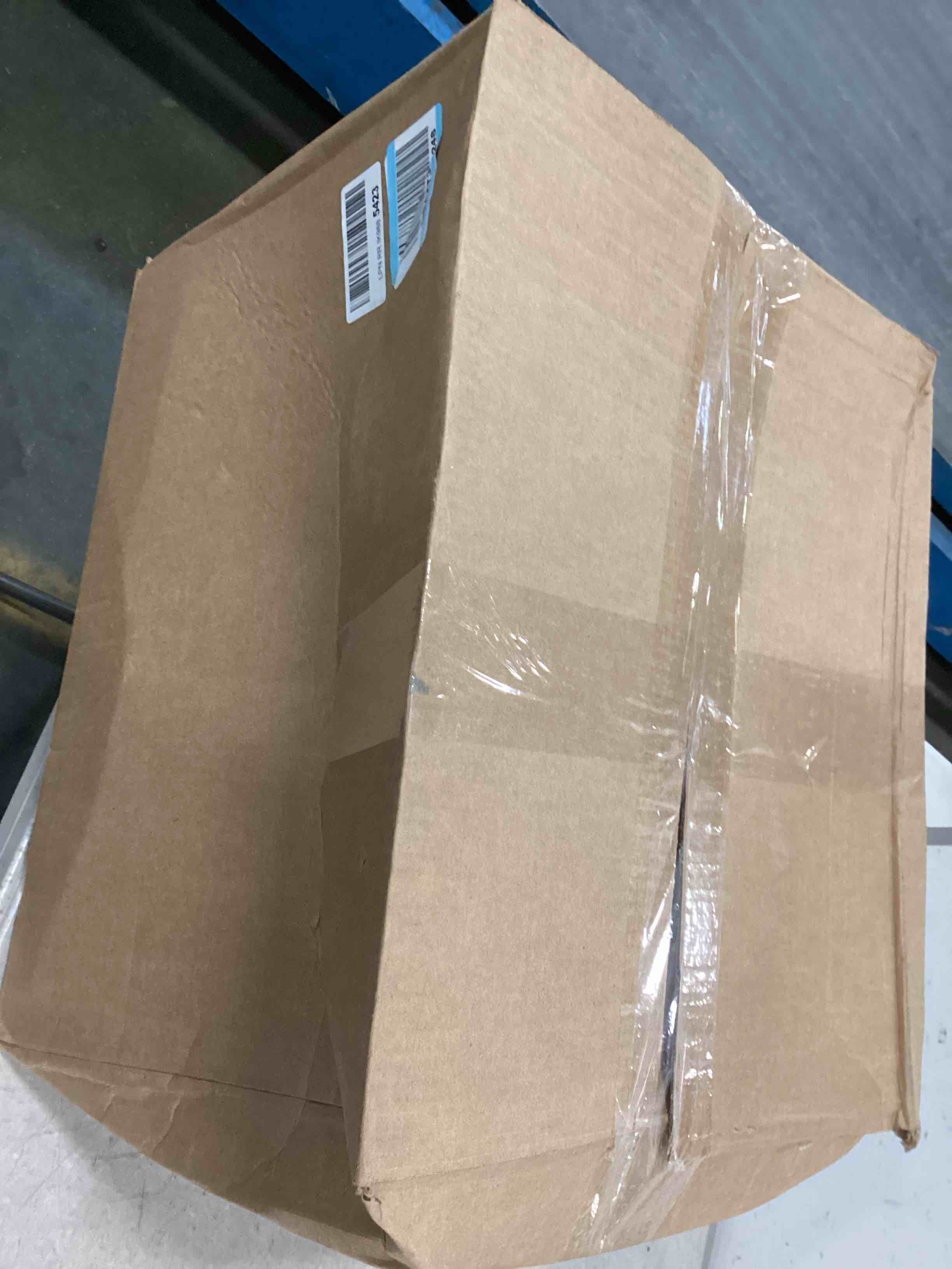 https://s3.amazonaws.com/lotting-images-prod/bidfta/GRN6537121_1717599641423.jpeg