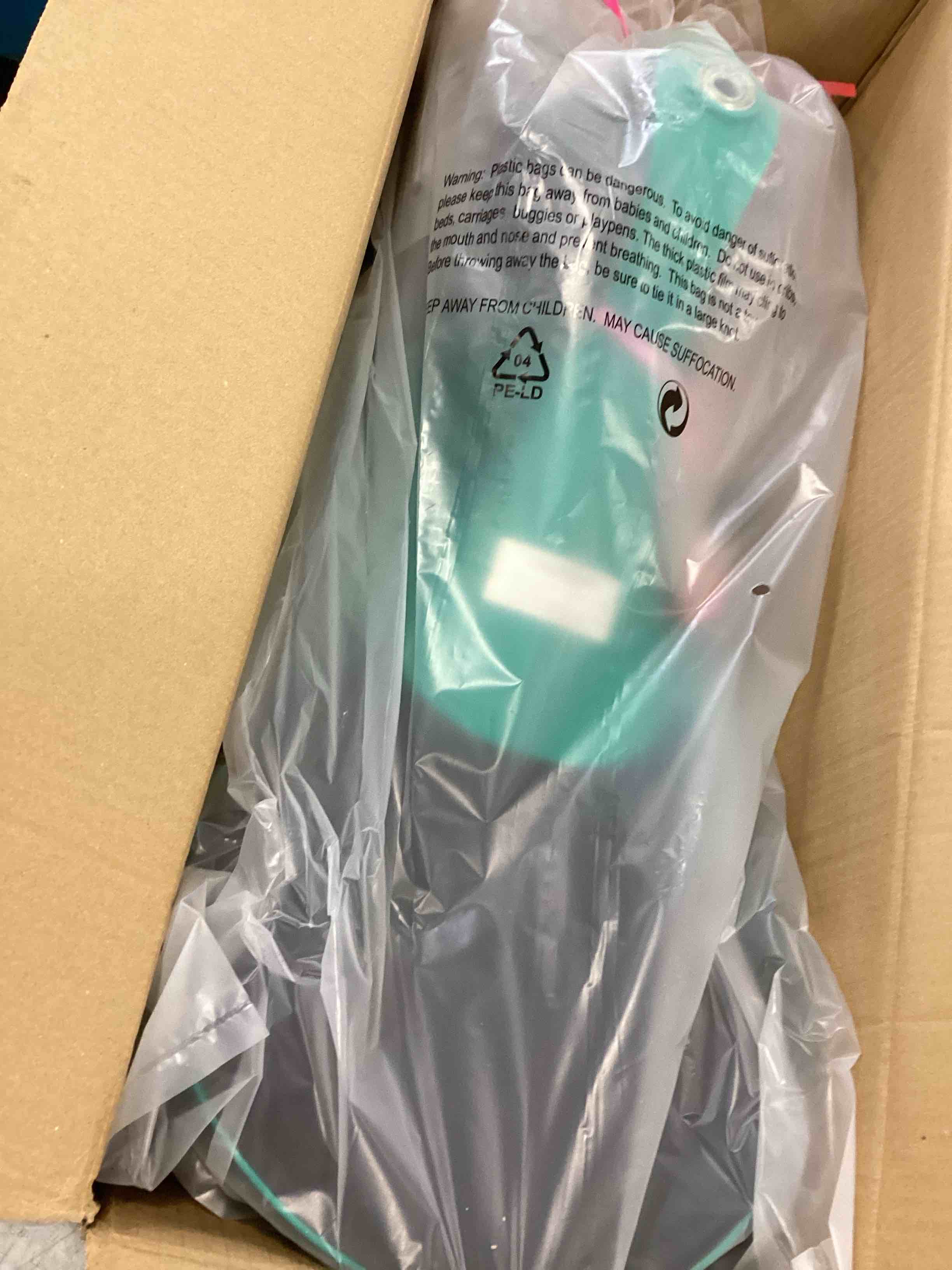 https://s3.amazonaws.com/lotting-images-prod/bidfta/GRN6538433_1717511526841.jpeg