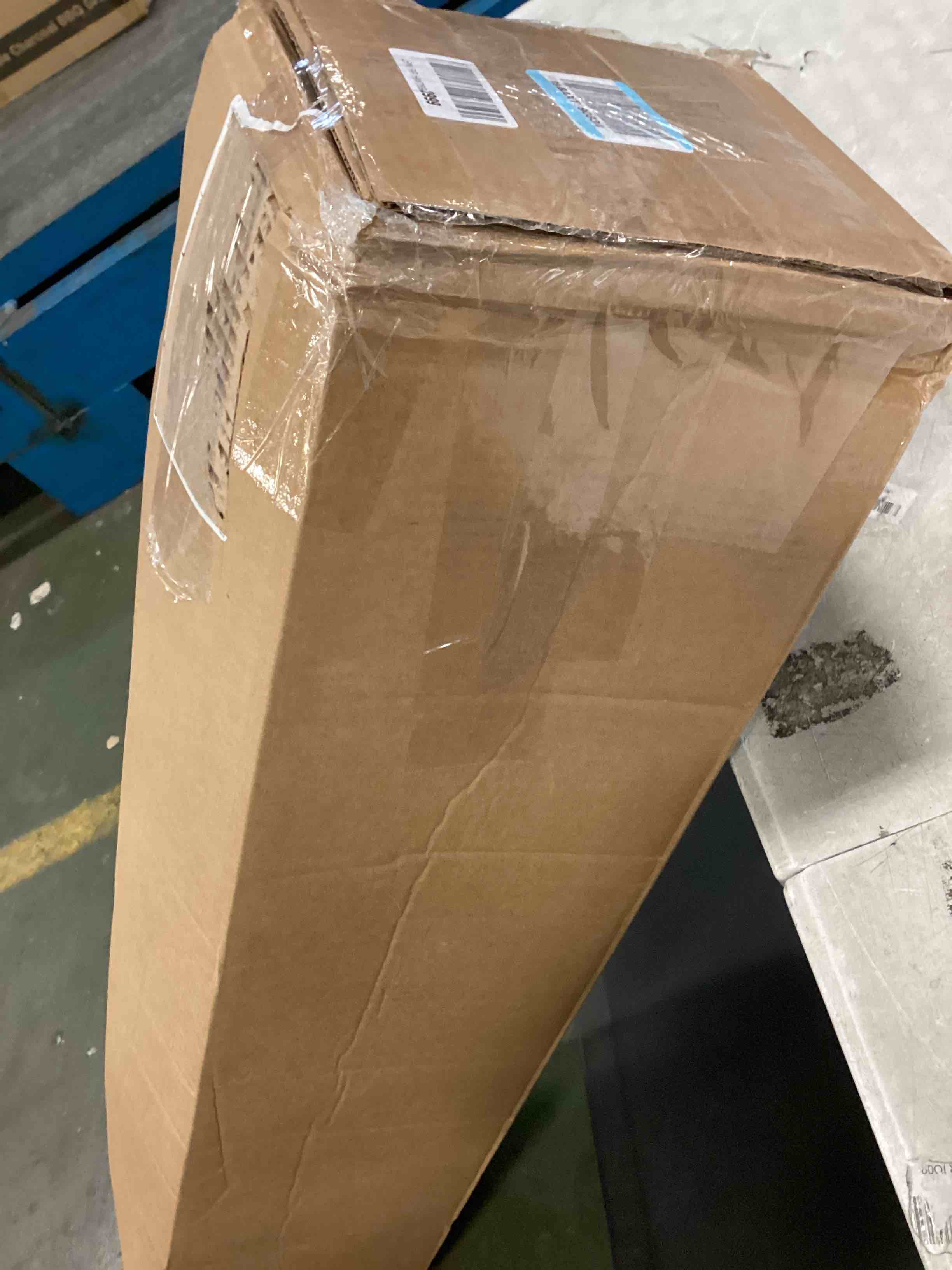 https://s3.amazonaws.com/lotting-images-prod/bidfta/GRN6540015_1717585652146.jpeg