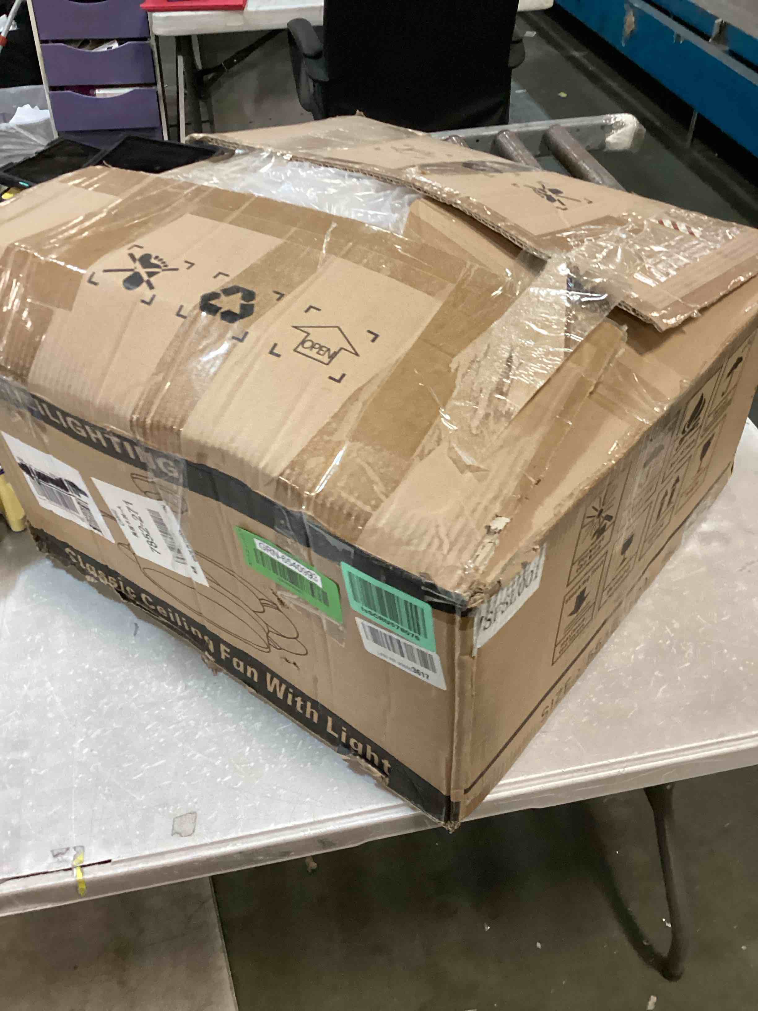 https://s3.amazonaws.com/lotting-images-prod/bidfta/GRN6540993_1717608713012.jpeg