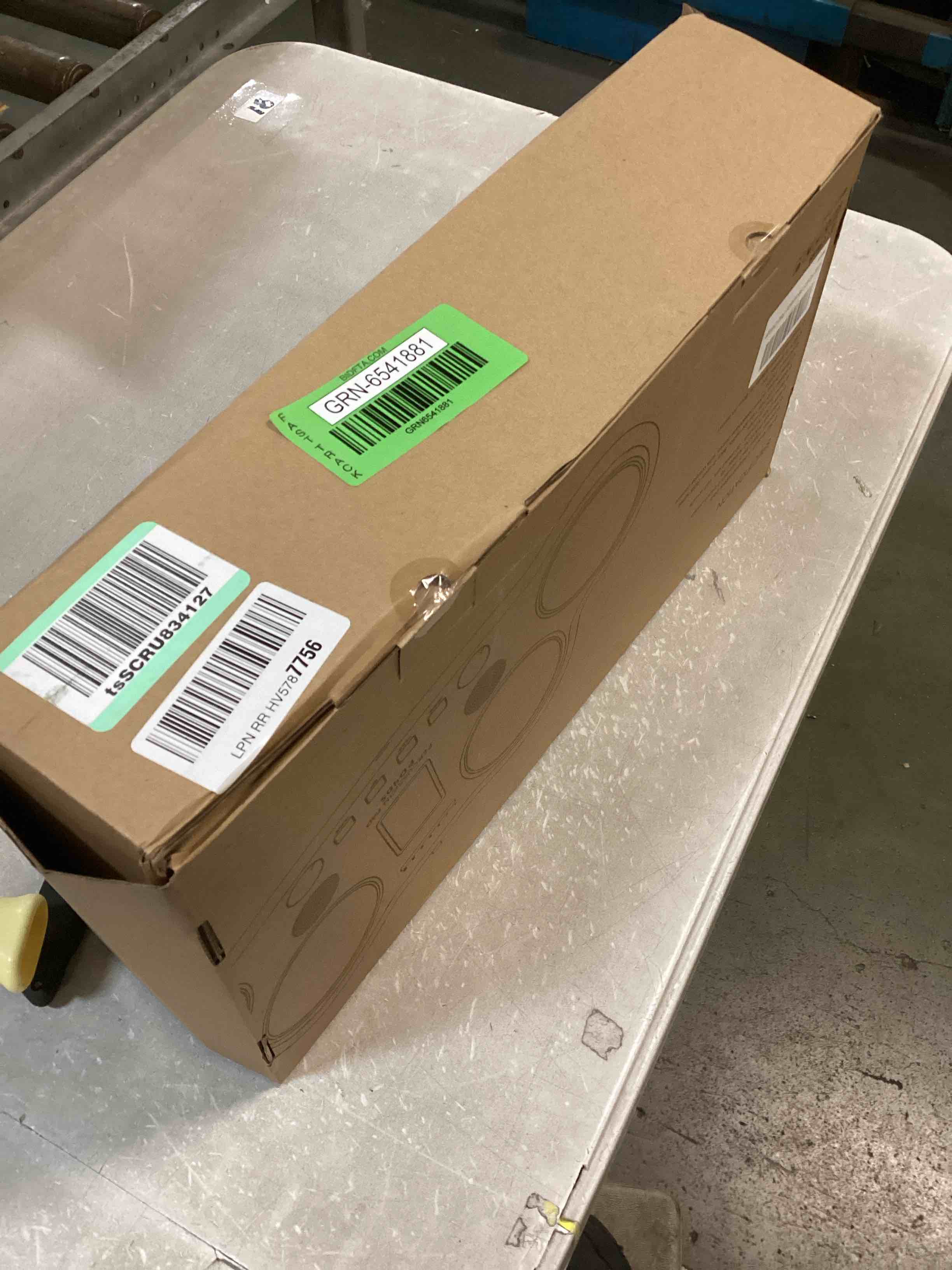 https://s3.amazonaws.com/lotting-images-prod/bidfta/GRN6541881_1718111615531.jpeg