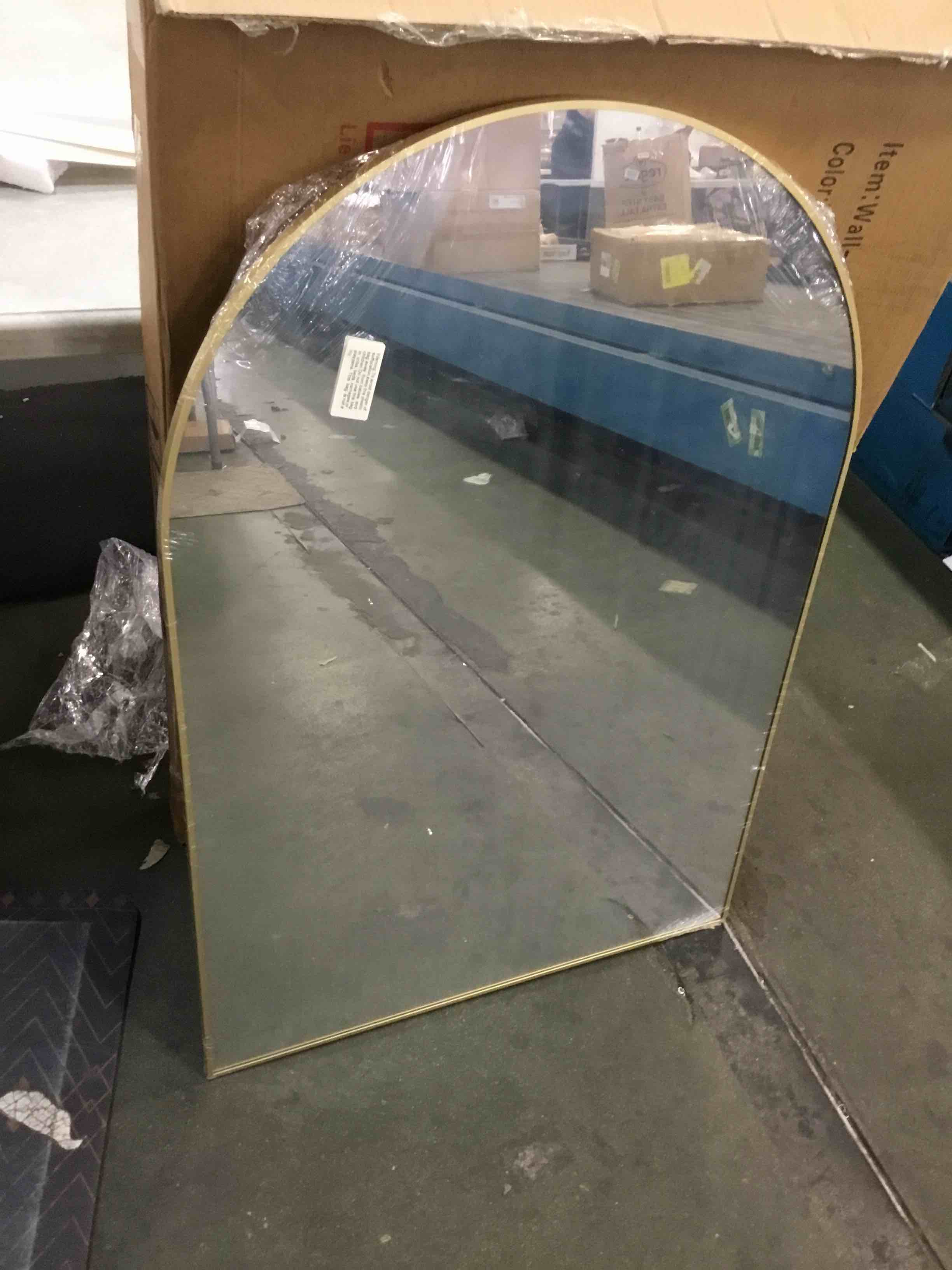 https://s3.amazonaws.com/lotting-images-prod/bidfta/GRN6542824_1718032439657.jpeg