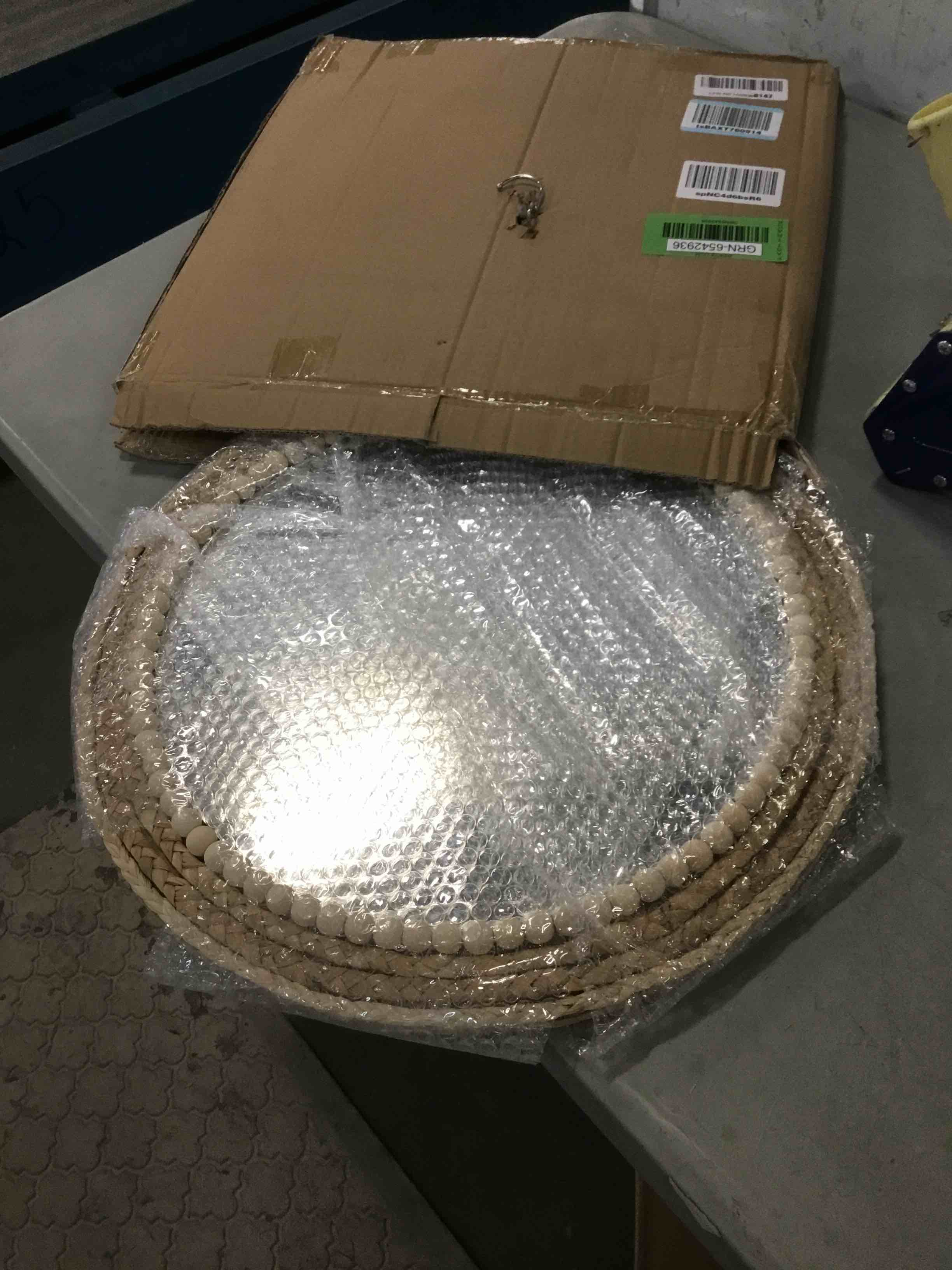 https://s3.amazonaws.com/lotting-images-prod/bidfta/GRN6542936_1718104828566.jpeg