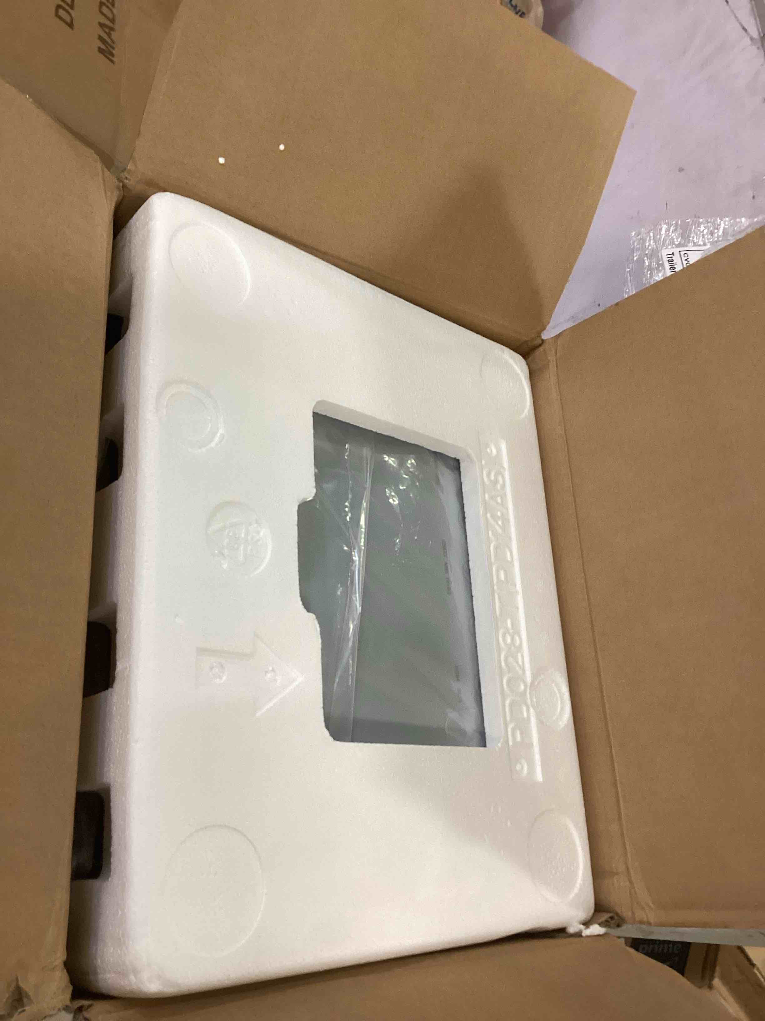 https://s3.amazonaws.com/lotting-images-prod/bidfta/GRN6545132_1716924933388.jpeg
