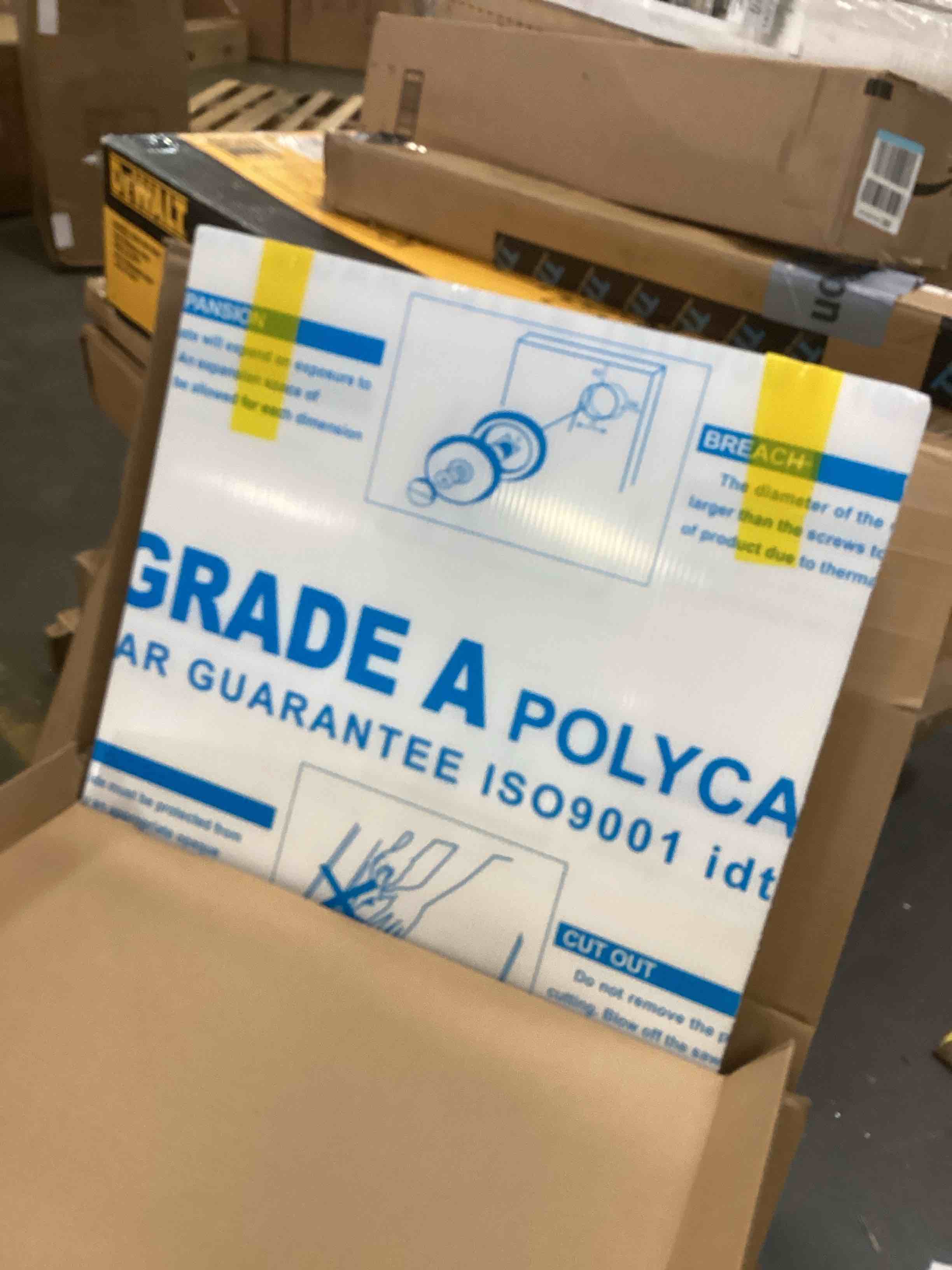 https://s3.amazonaws.com/lotting-images-prod/bidfta/GRN6545529_1717089891173.jpeg