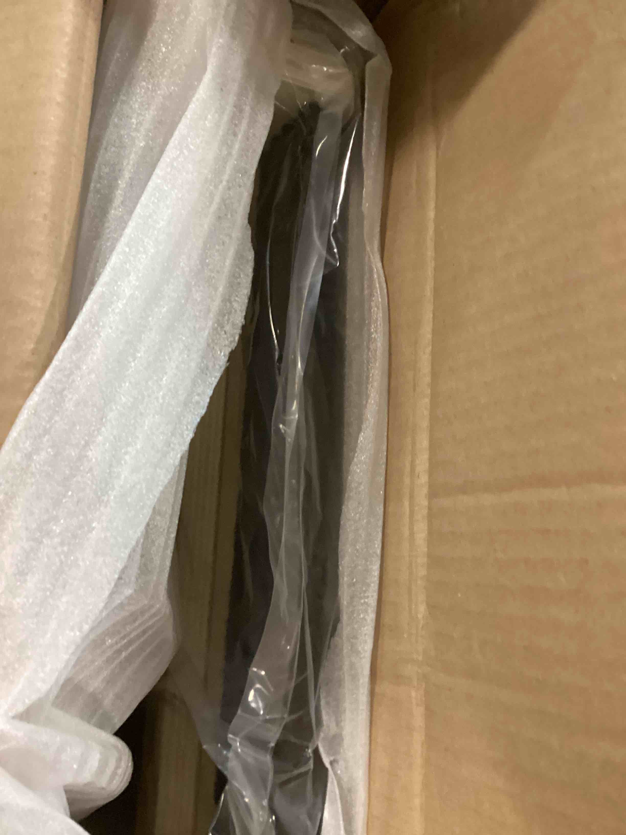 https://s3.amazonaws.com/lotting-images-prod/bidfta/GRN6546237_1717183082160.jpeg