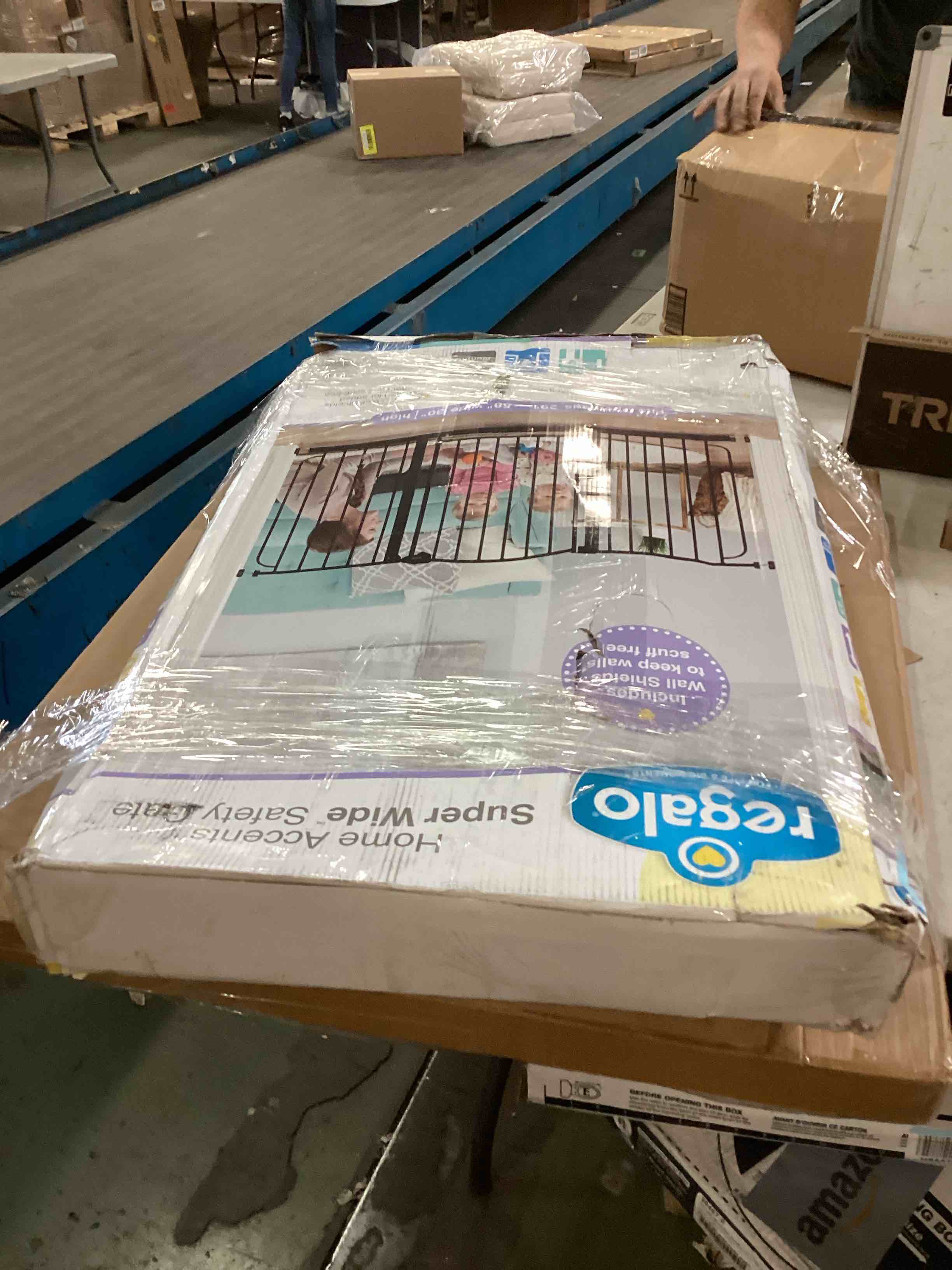 https://s3.amazonaws.com/lotting-images-prod/bidfta/GRN6546399_1717255863226.jpeg