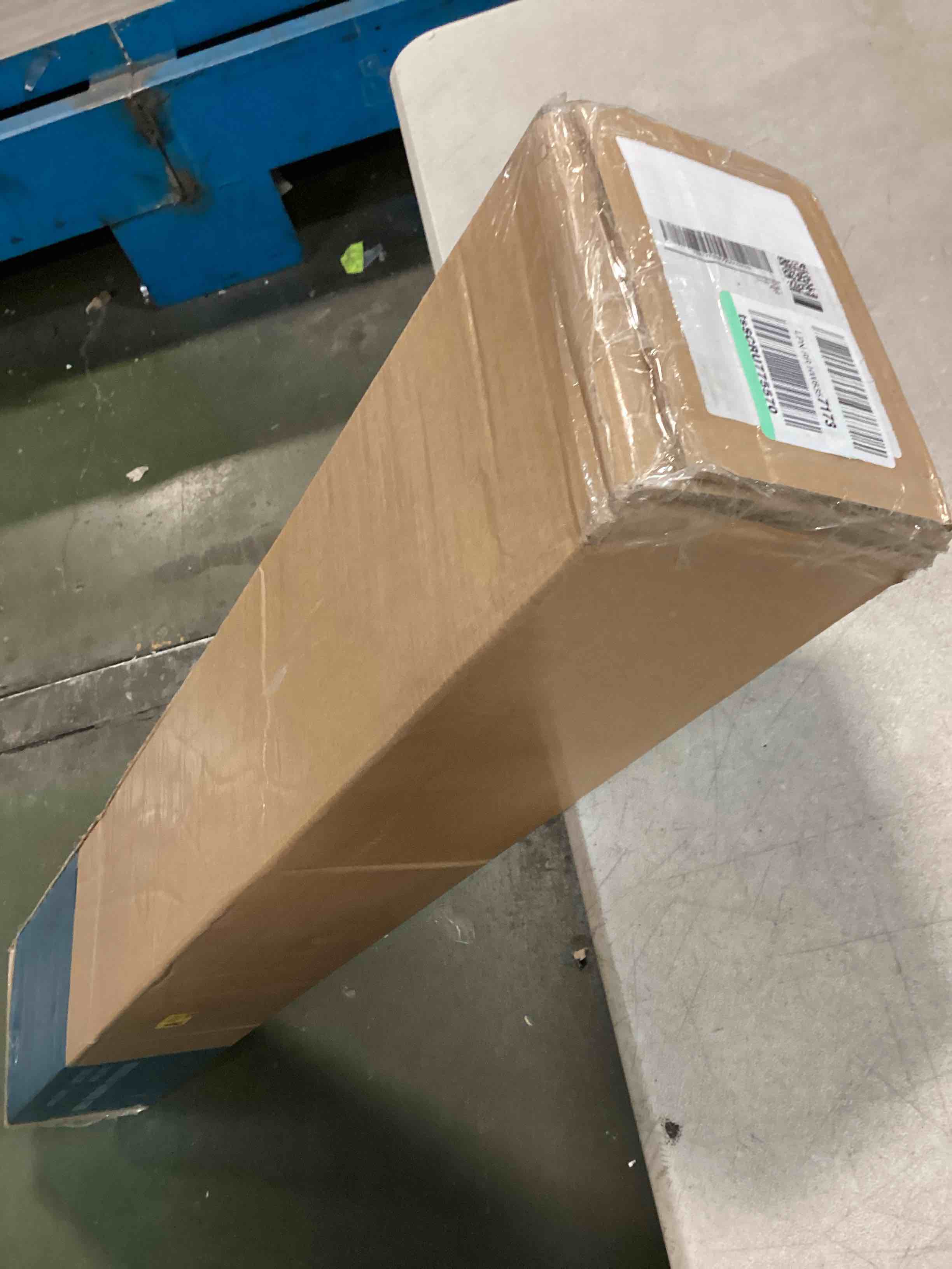 https://s3.amazonaws.com/lotting-images-prod/bidfta/GRN6547432_1717426004923.jpeg