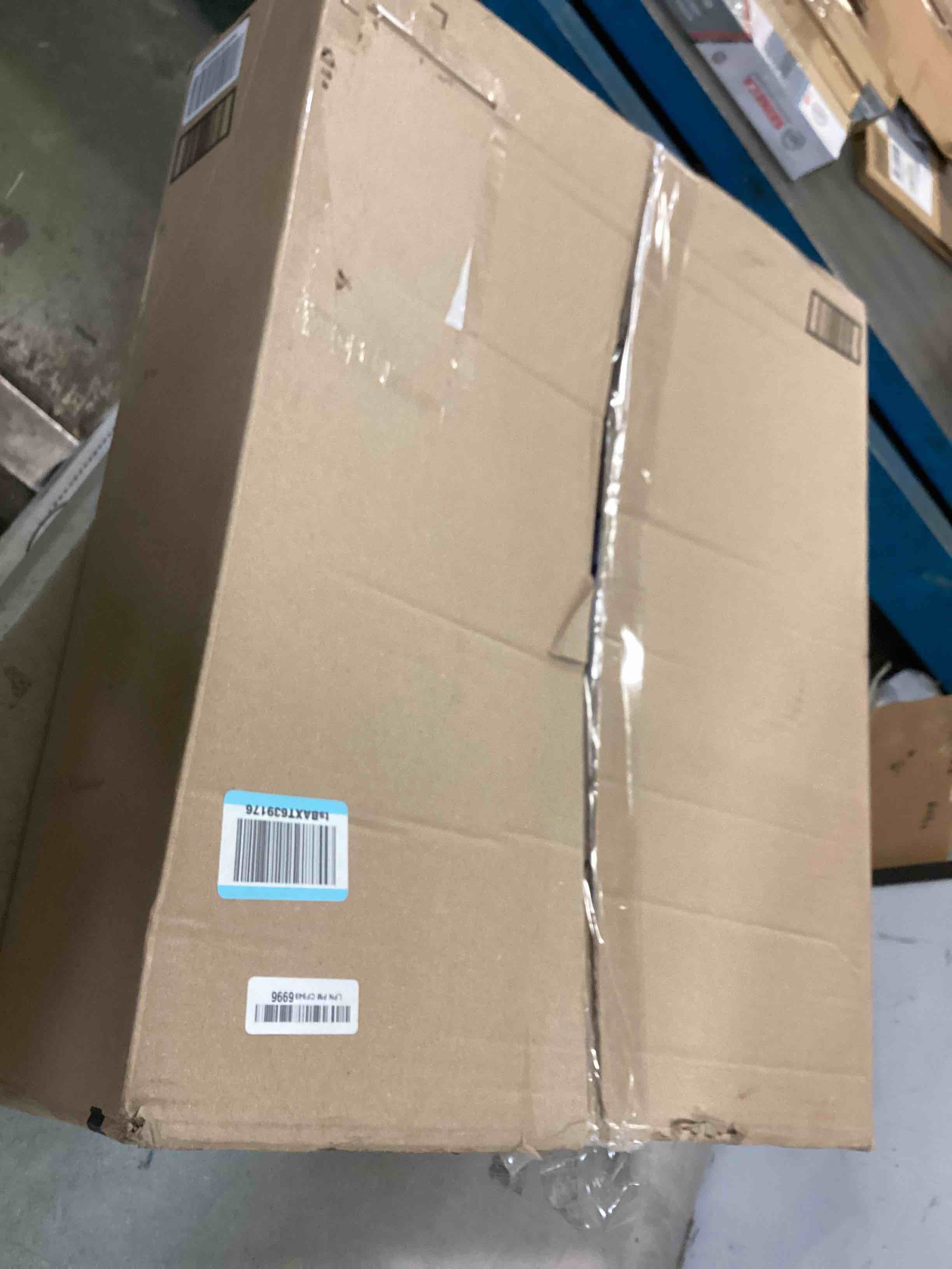 https://s3.amazonaws.com/lotting-images-prod/bidfta/GRN6547555_1717440653682.jpeg