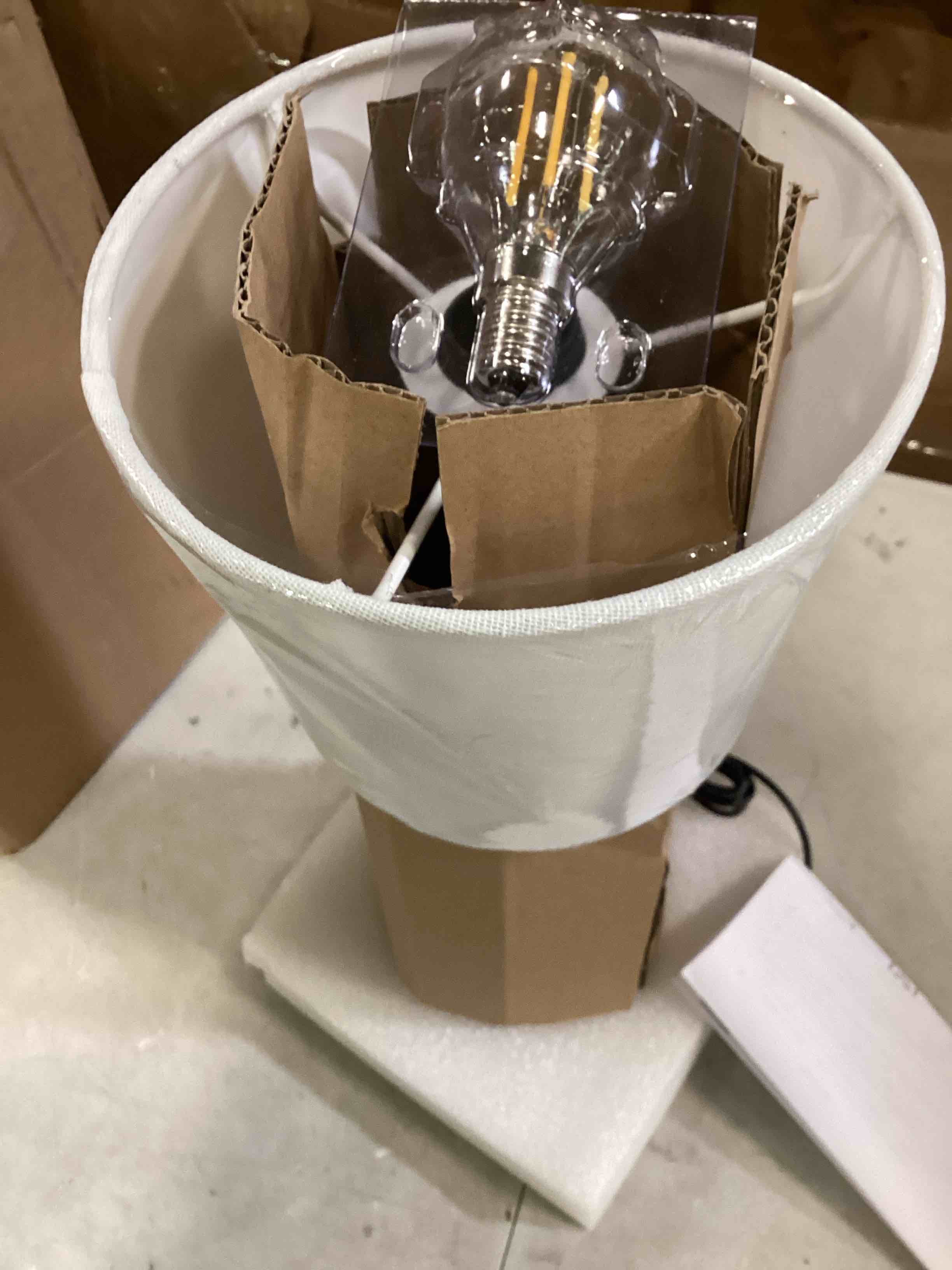 https://s3.amazonaws.com/lotting-images-prod/bidfta/GRN6549913_1716653785055.jpeg