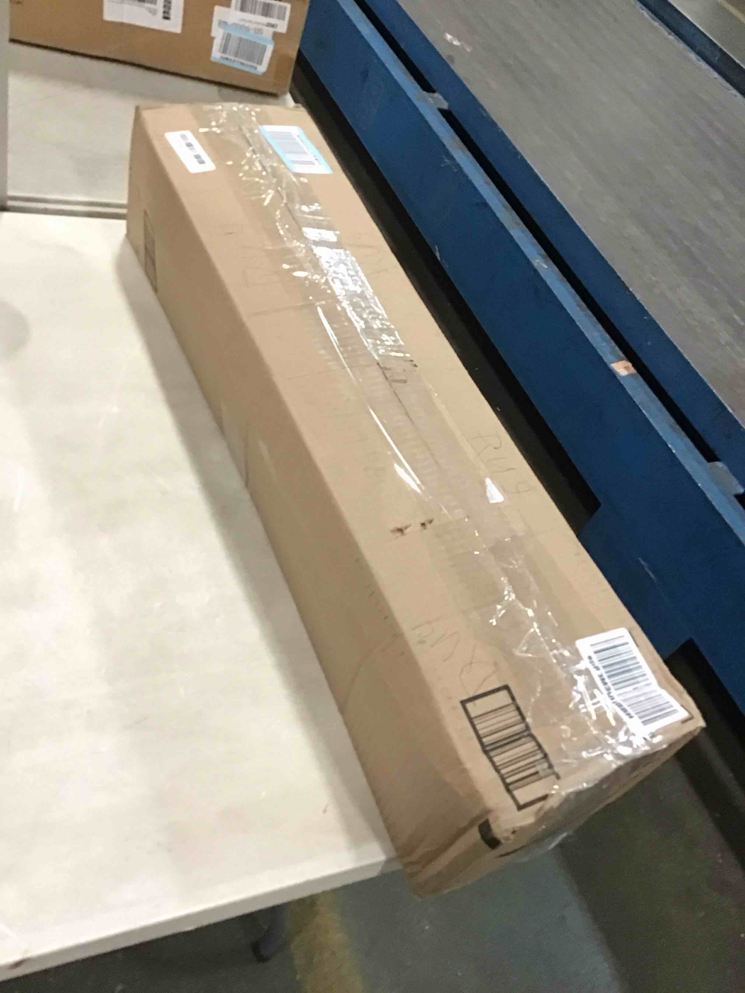 https://s3.amazonaws.com/lotting-images-prod/bidfta/GRN6554133_1716551274461.jpeg
