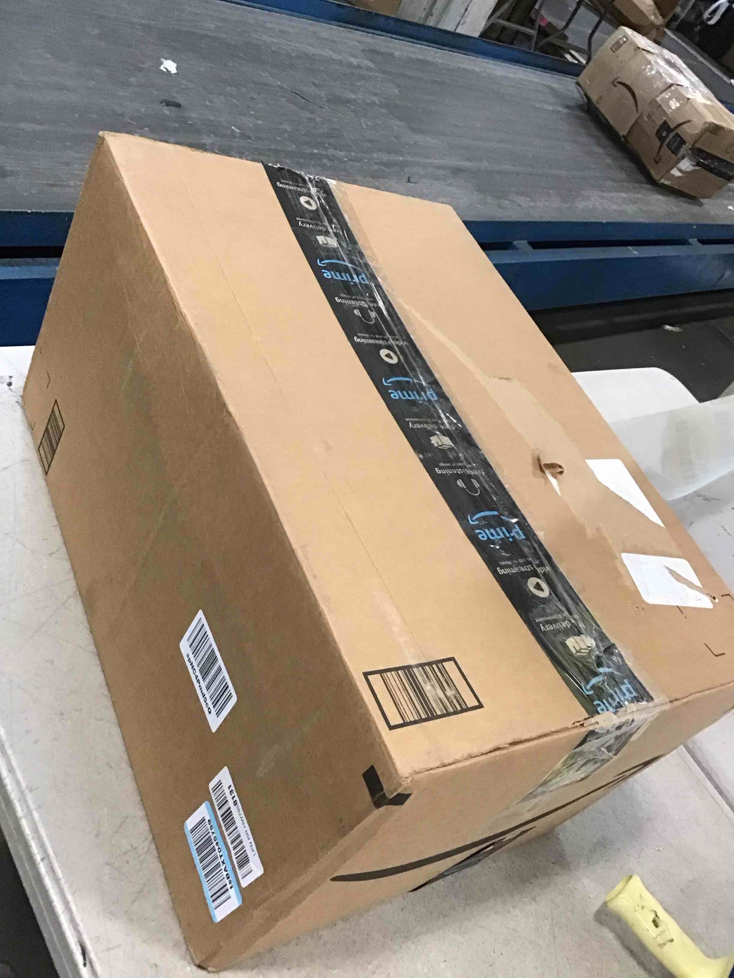 https://s3.amazonaws.com/lotting-images-prod/bidfta/GRN6554479_1716906842032.jpeg
