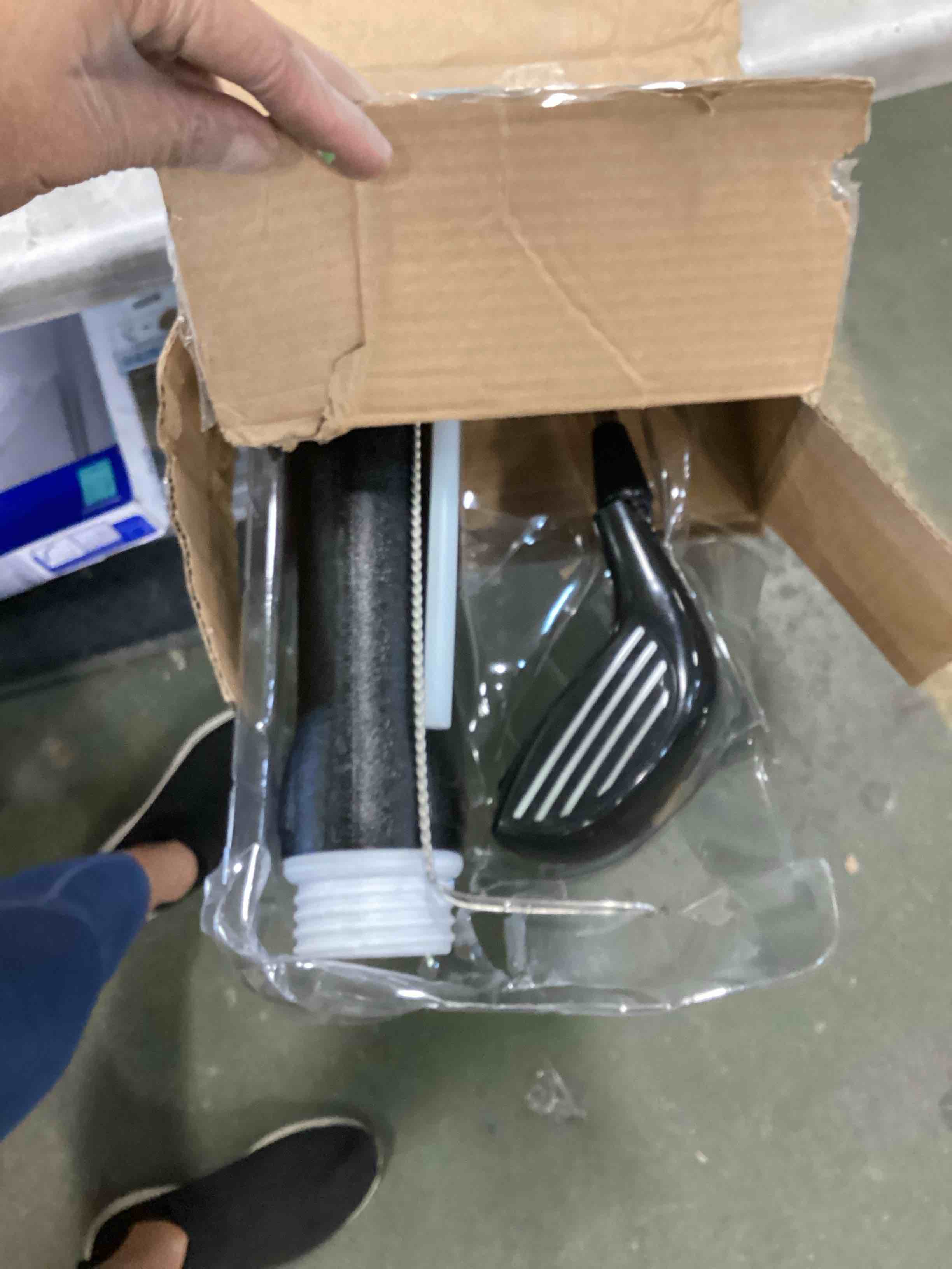 https://s3.amazonaws.com/lotting-images-prod/bidfta/GRN6555336_1717179266229.jpeg