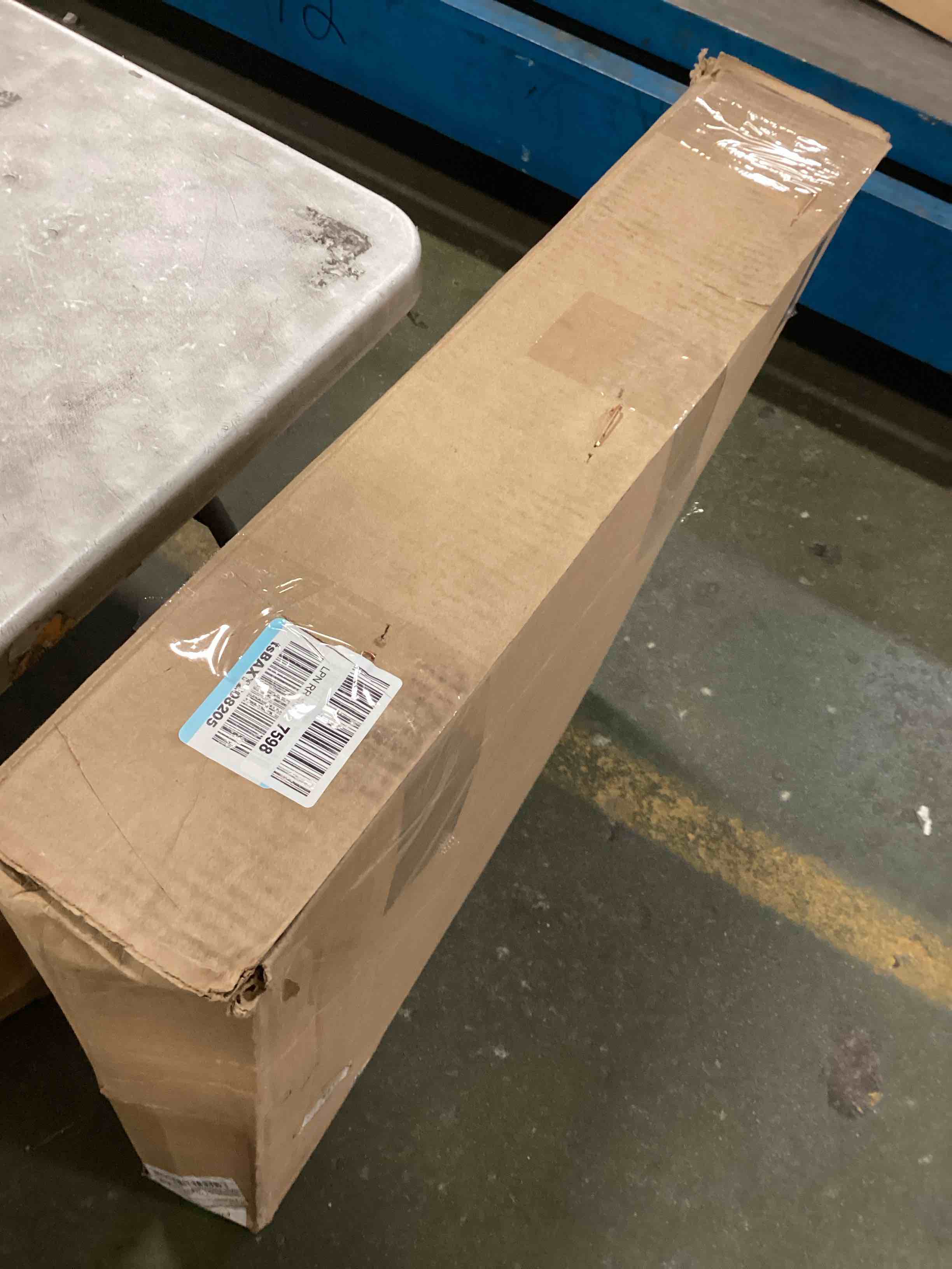 https://s3.amazonaws.com/lotting-images-prod/bidfta/GRN6555420_1717331576675.jpeg