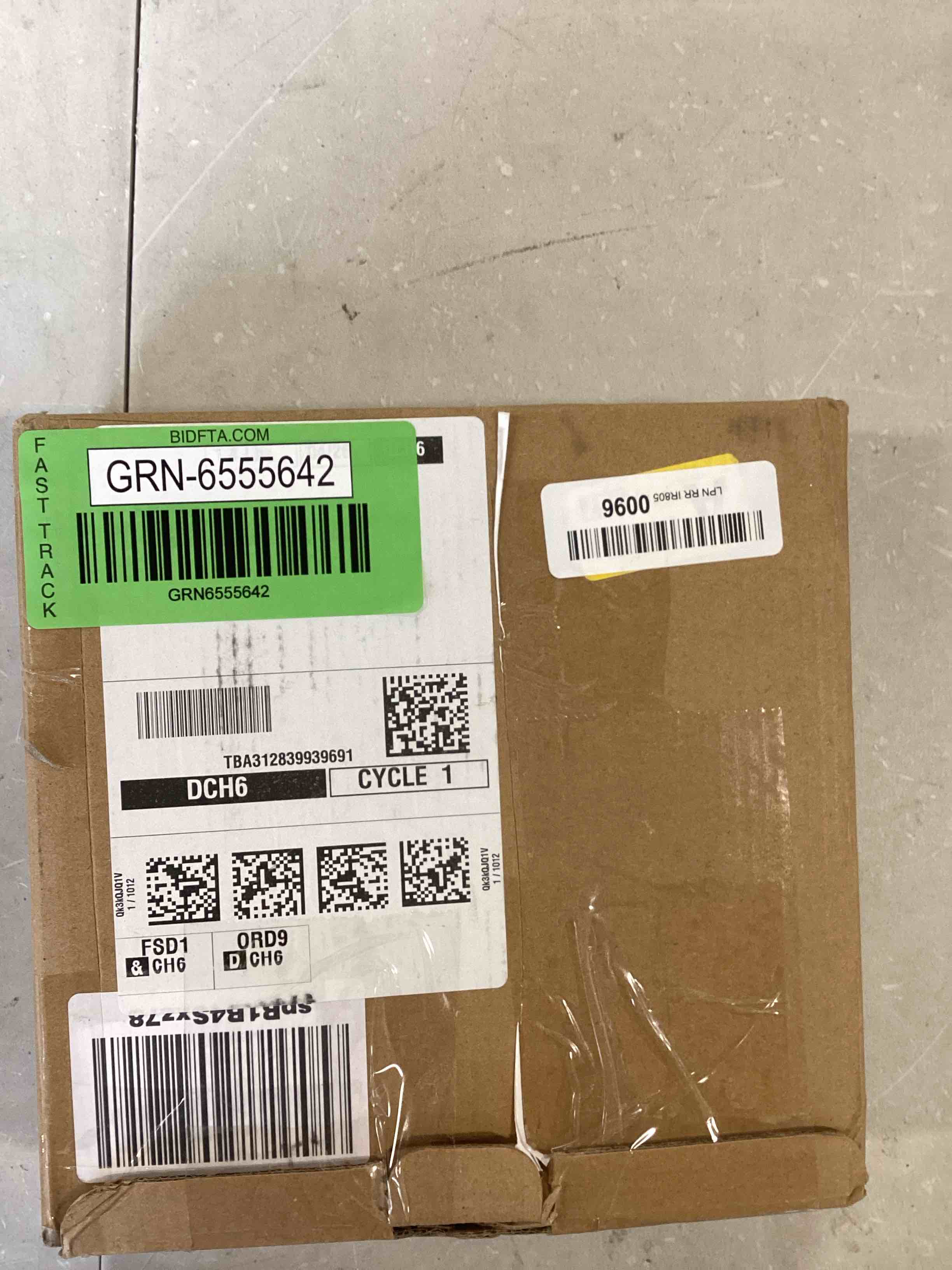 https://s3.amazonaws.com/lotting-images-prod/bidfta/GRN6555642_1716486917002.jpeg