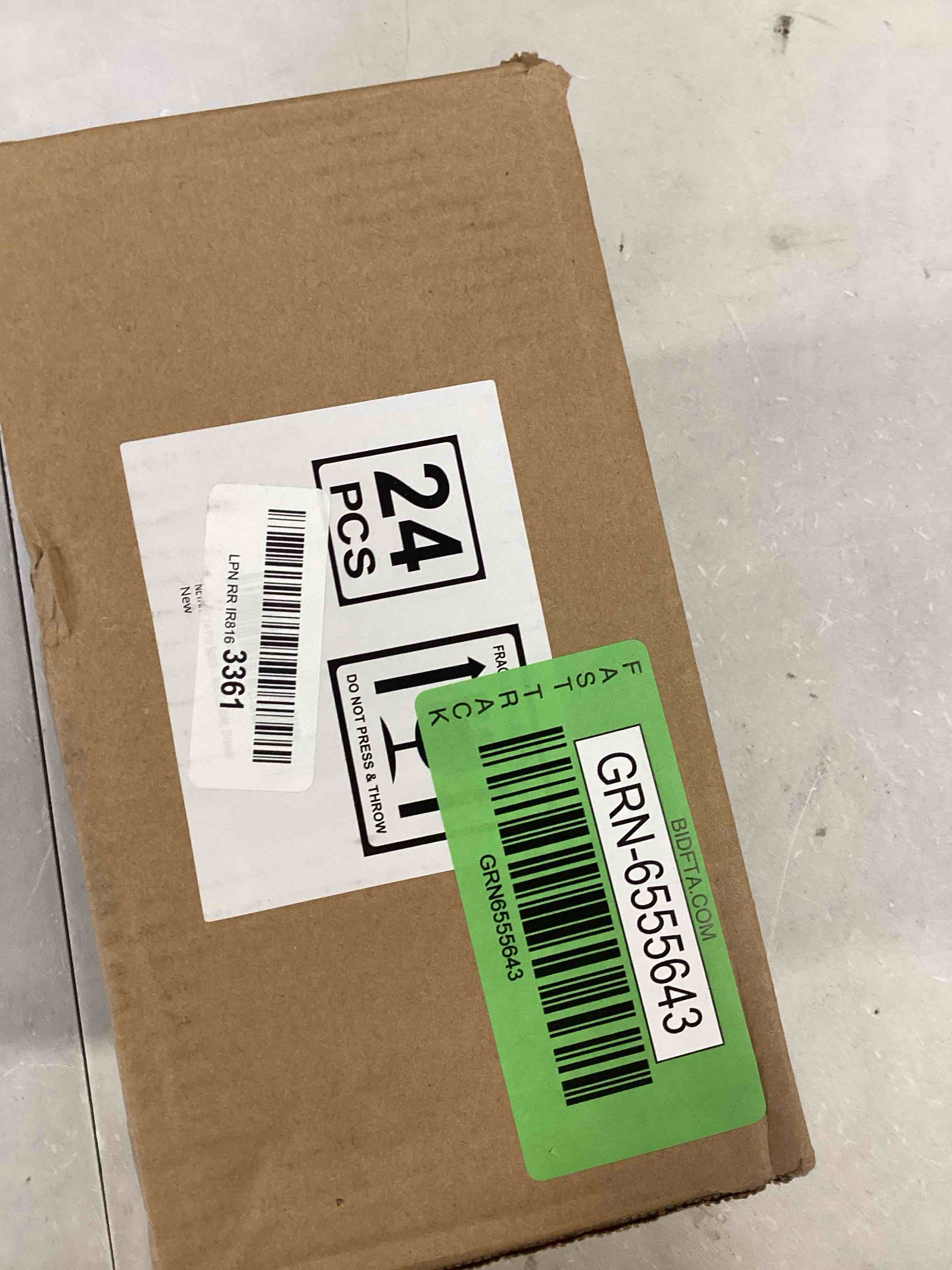 https://s3.amazonaws.com/lotting-images-prod/bidfta/GRN6555643_1716487001775.jpeg