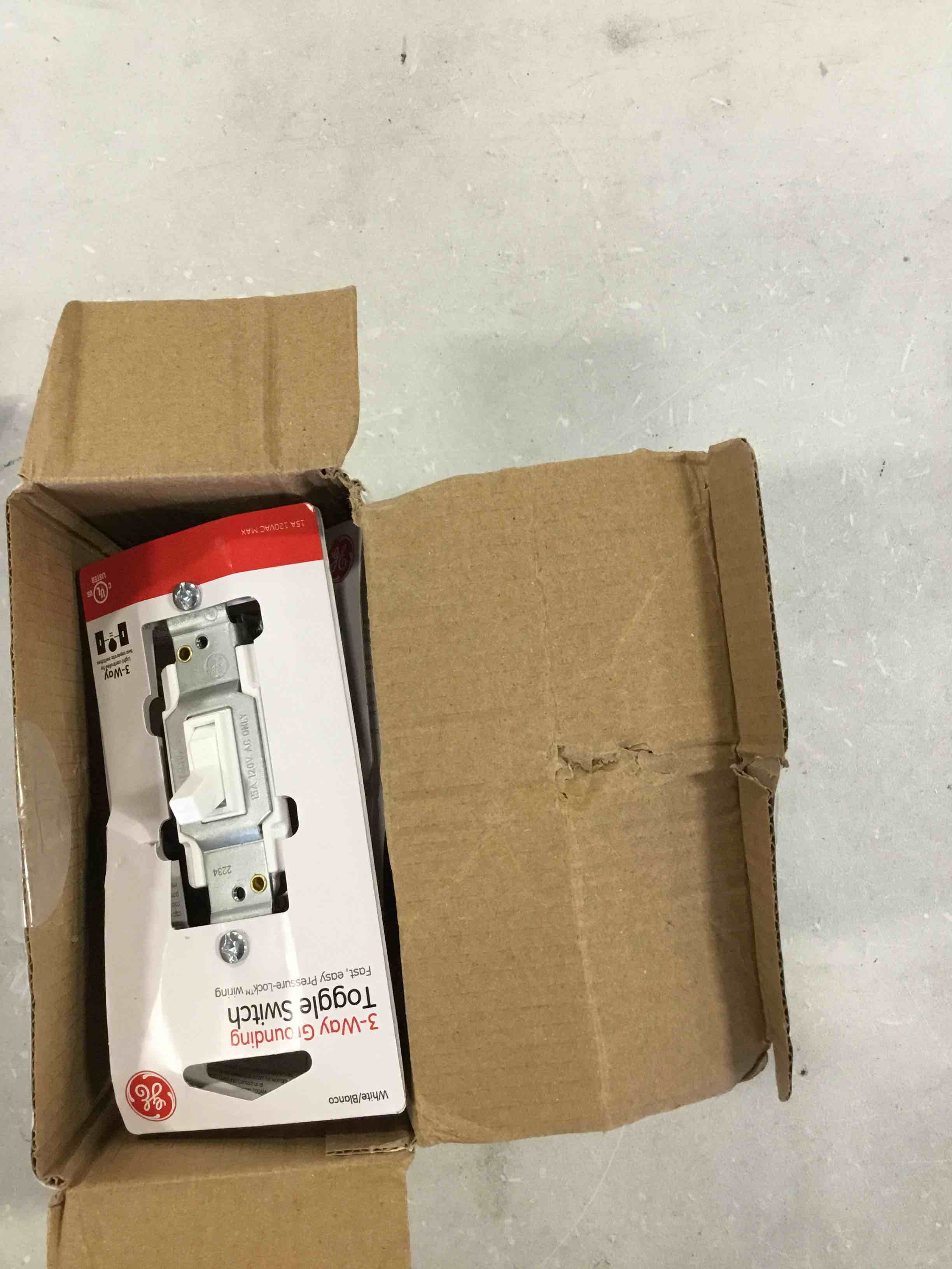 https://s3.amazonaws.com/lotting-images-prod/bidfta/GRN6555882_1716571563586.jpeg