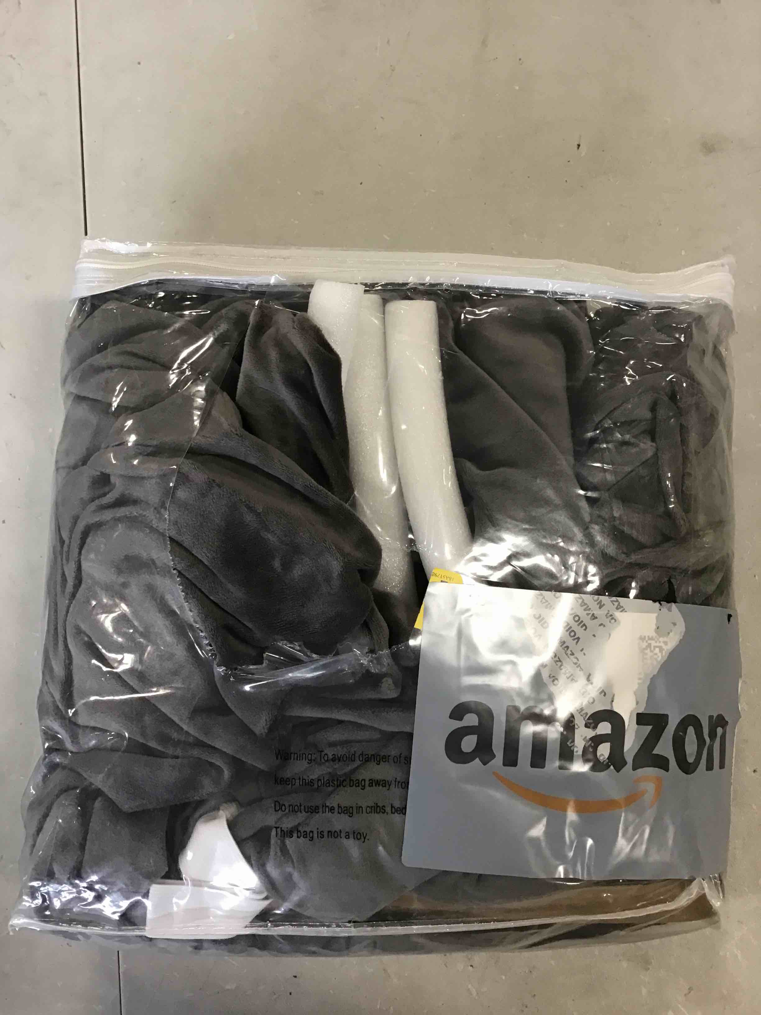 https://s3.amazonaws.com/lotting-images-prod/bidfta/GRN6556429_1717007800929.jpeg