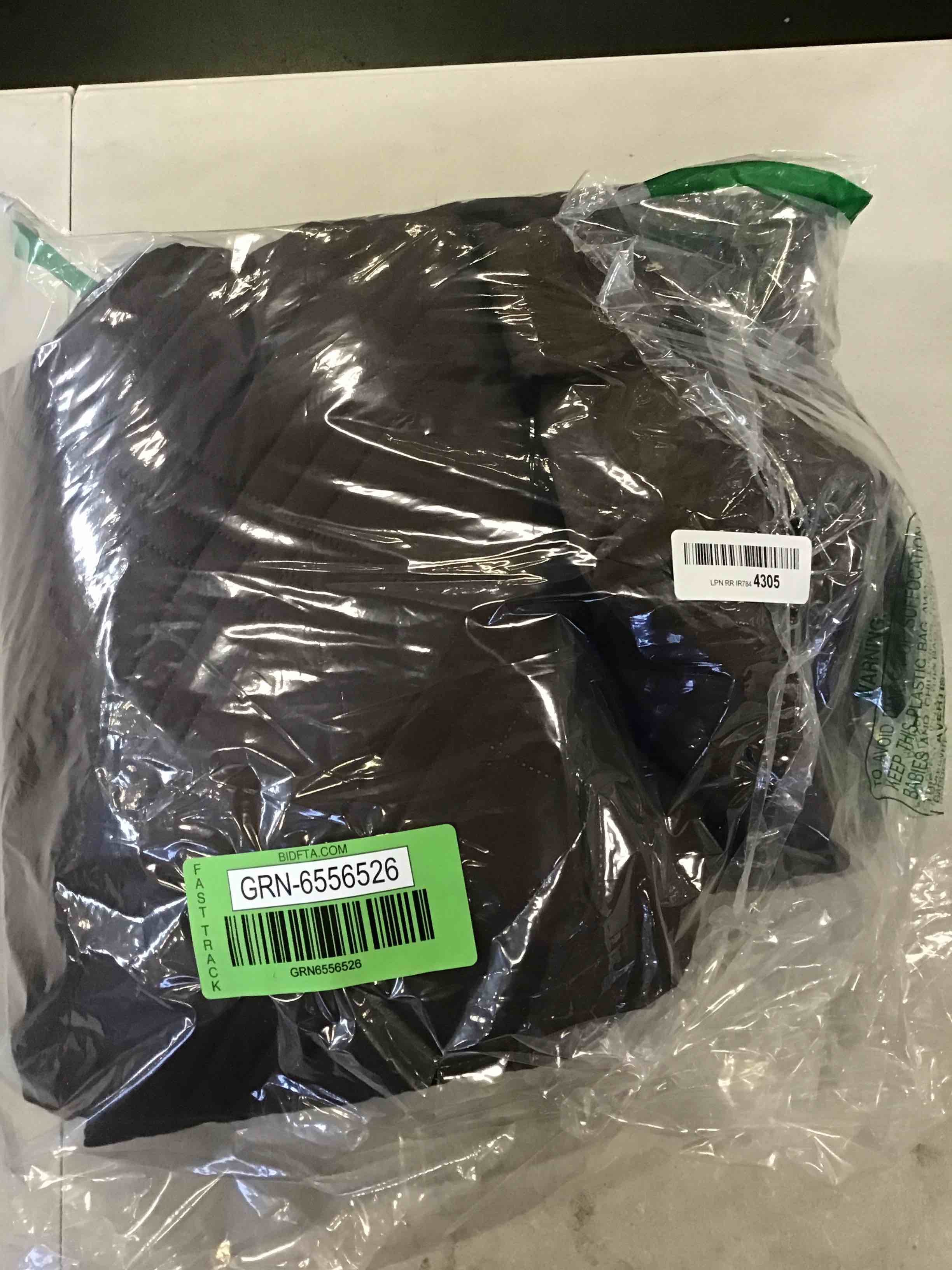https://s3.amazonaws.com/lotting-images-prod/bidfta/GRN6556526_1717072673860.jpeg