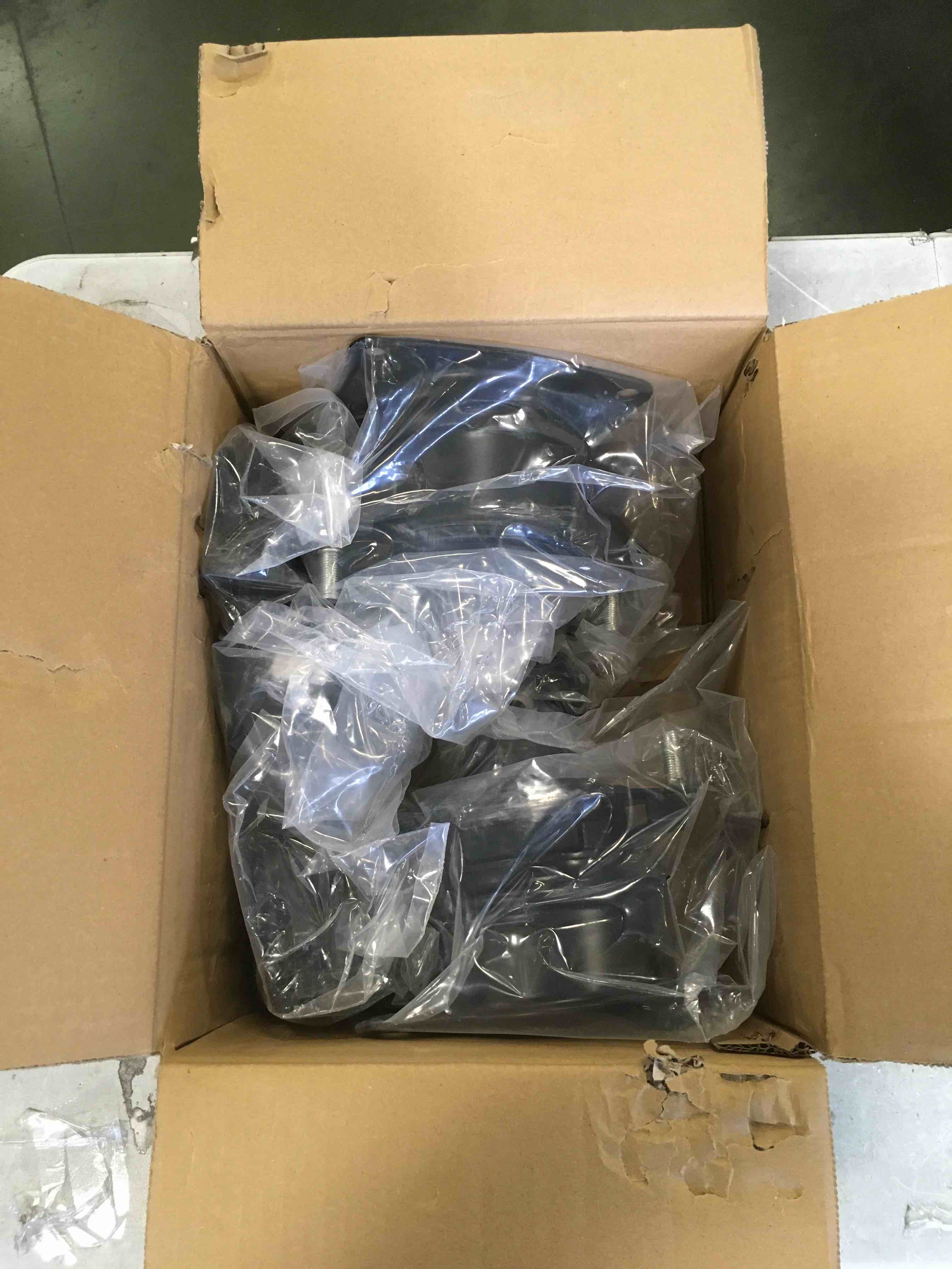 https://s3.amazonaws.com/lotting-images-prod/bidfta/GRN6557102_1716484377343.jpeg