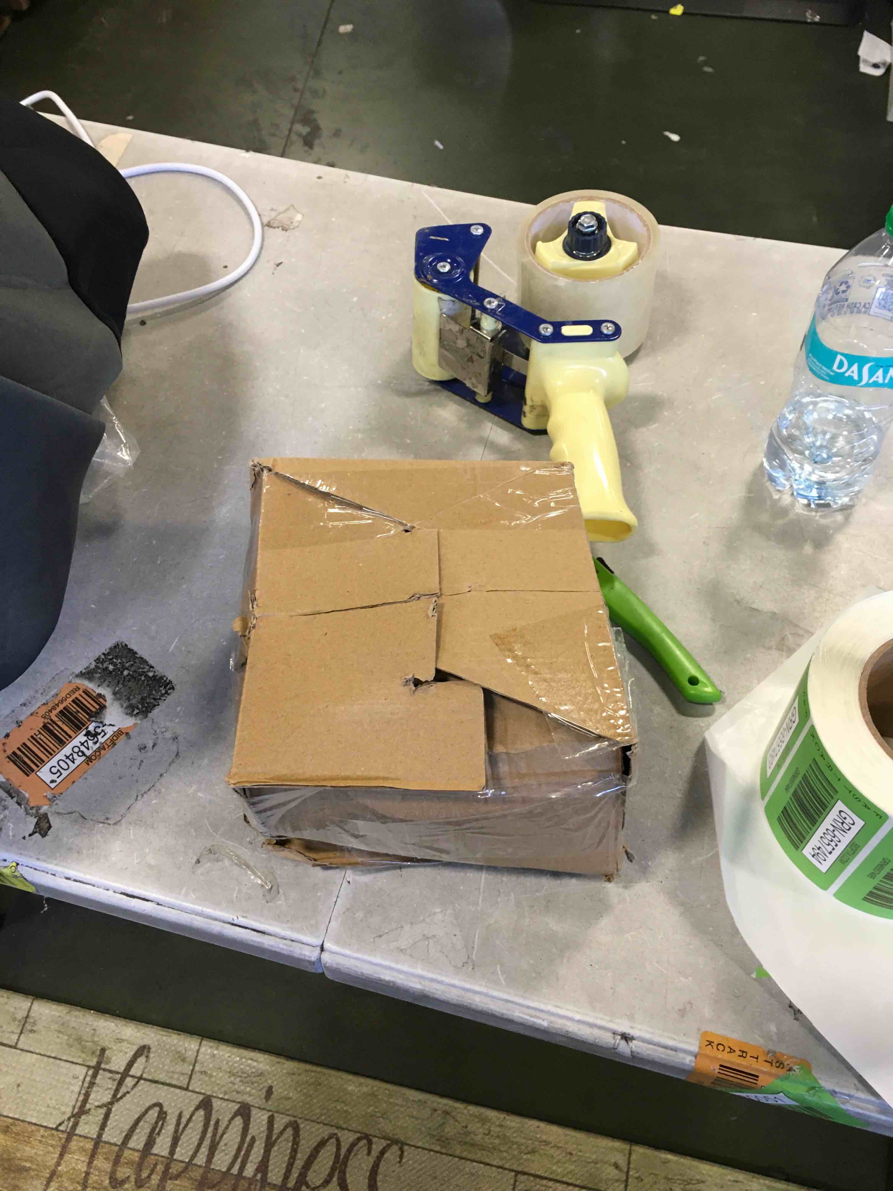 https://s3.amazonaws.com/lotting-images-prod/bidfta/GRN6557490_1716907883102.jpeg