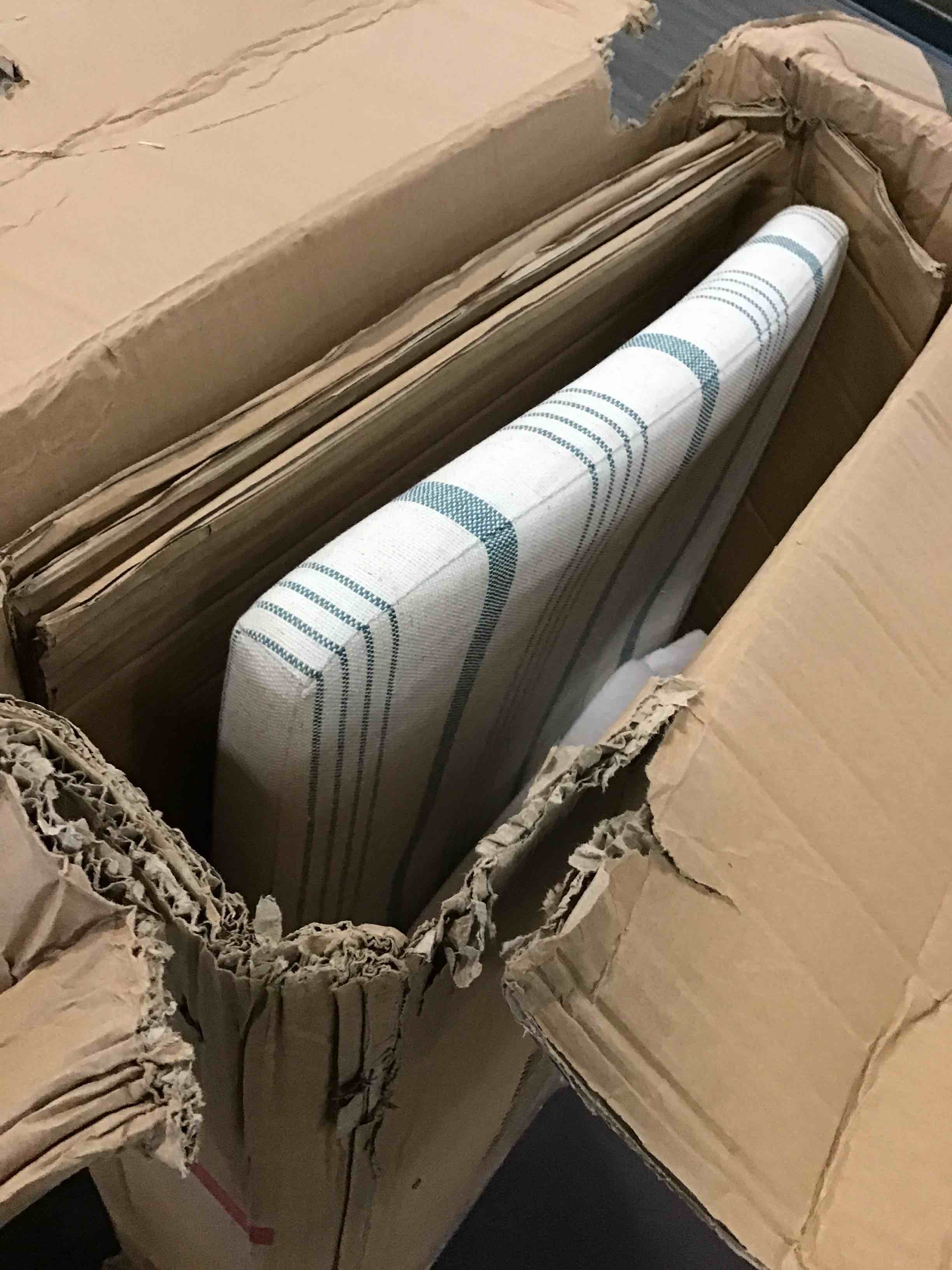 https://s3.amazonaws.com/lotting-images-prod/bidfta/GRN6558471_1716482101582.jpeg