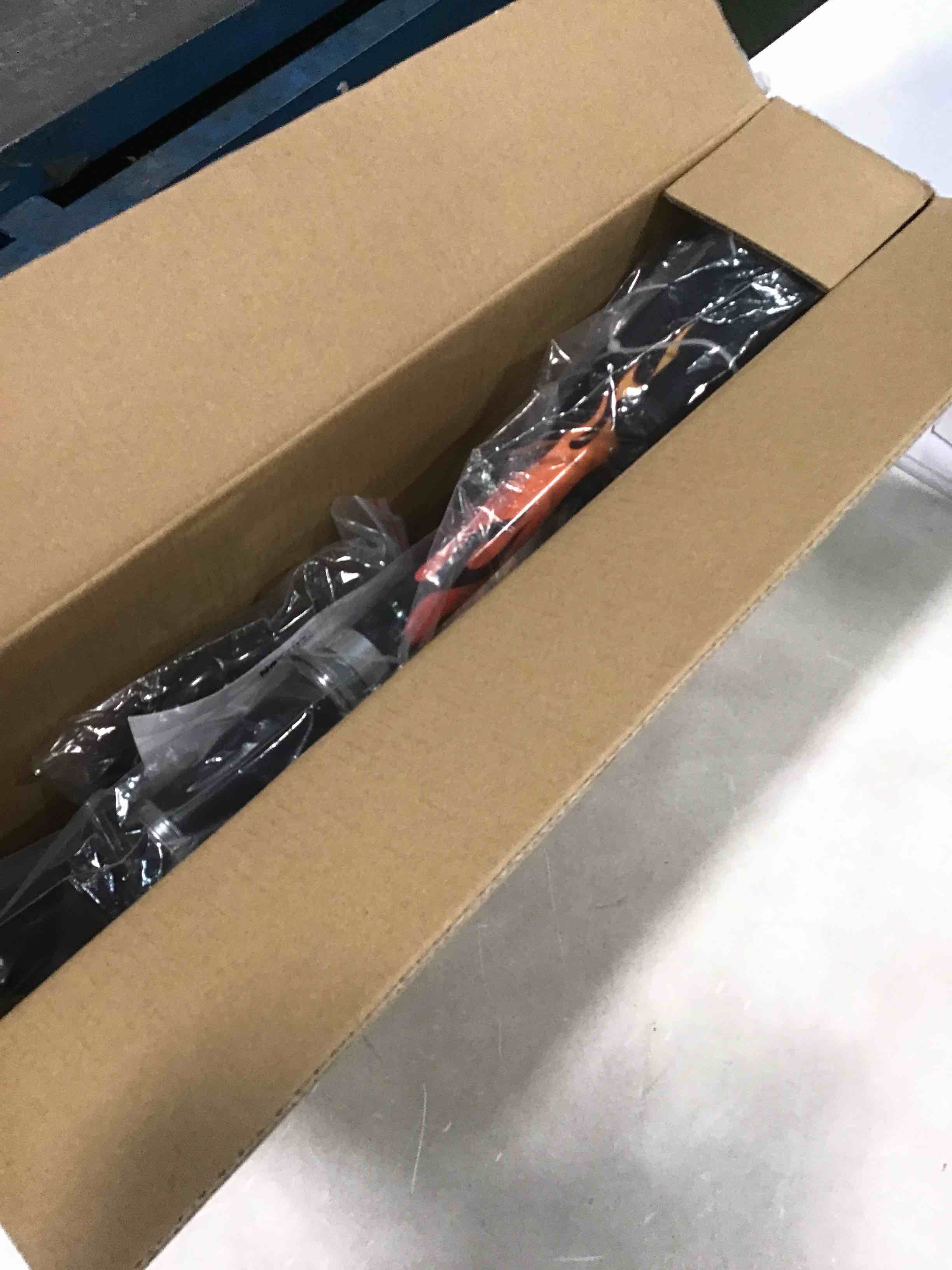 https://s3.amazonaws.com/lotting-images-prod/bidfta/GRN6558579_1716551229509.jpeg