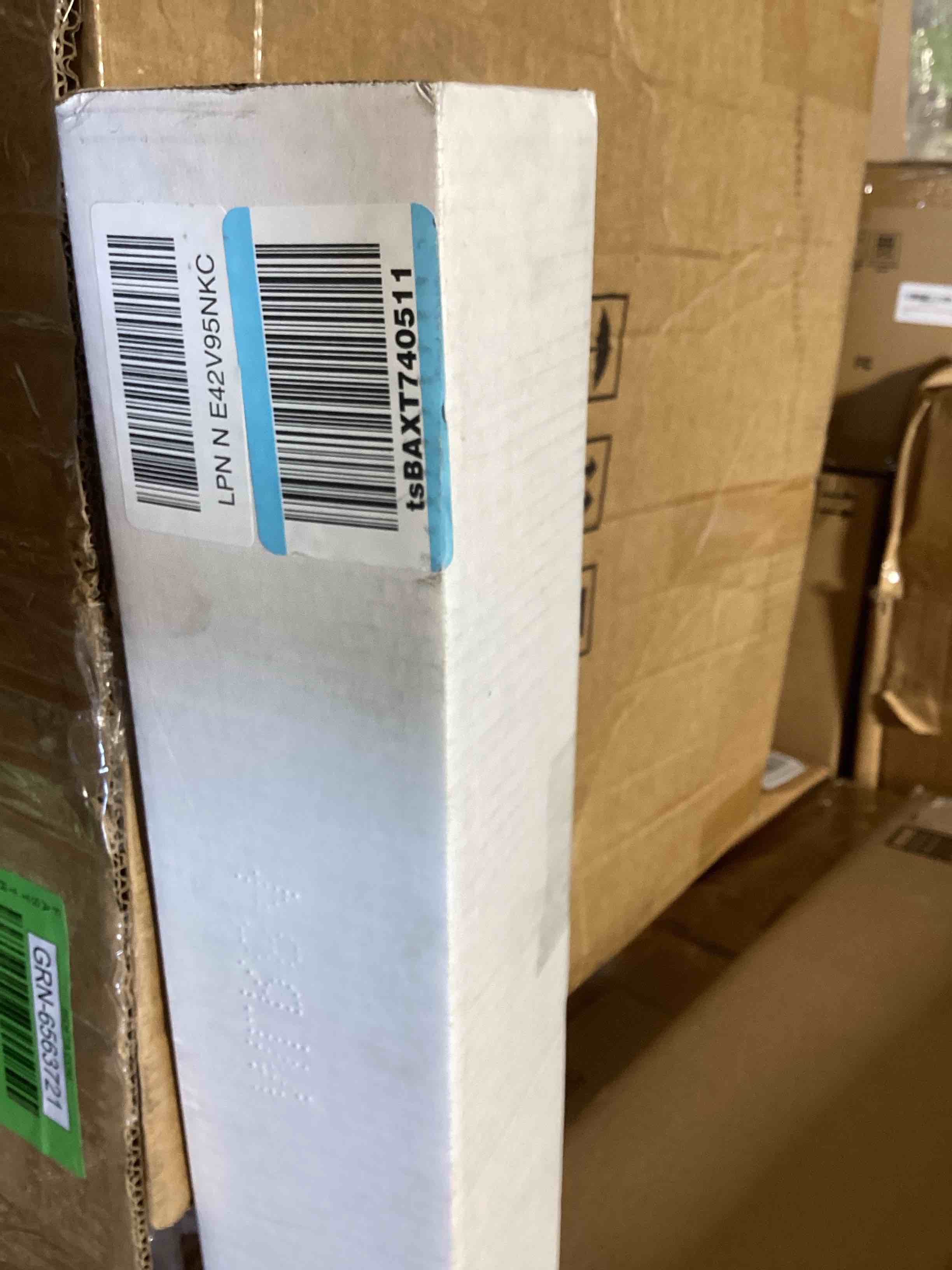 https://s3.amazonaws.com/lotting-images-prod/bidfta/GRN6563722_1723568753343.jpeg