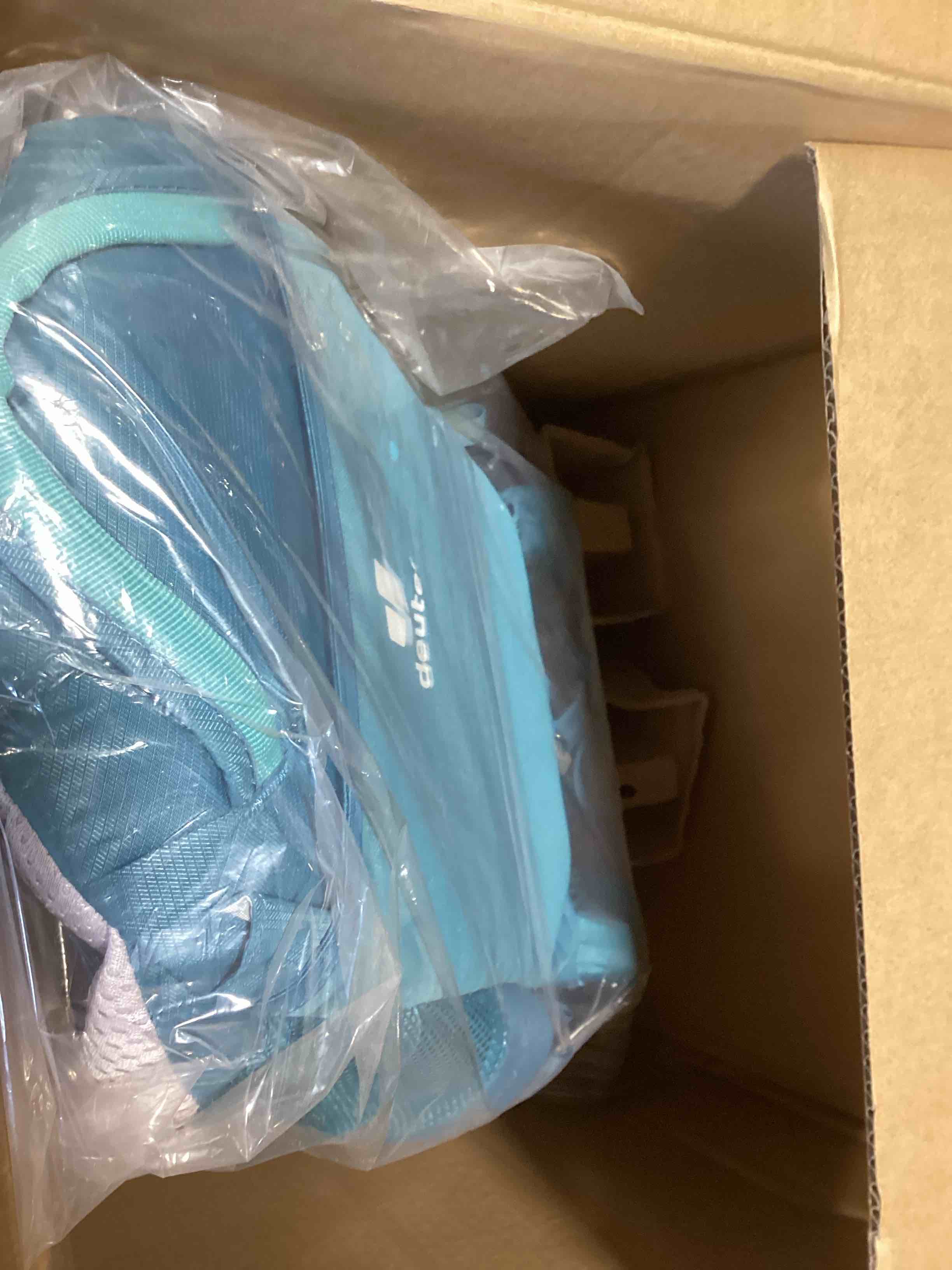 https://s3.amazonaws.com/lotting-images-prod/bidfta/GRN6563728_1723569622977.jpeg