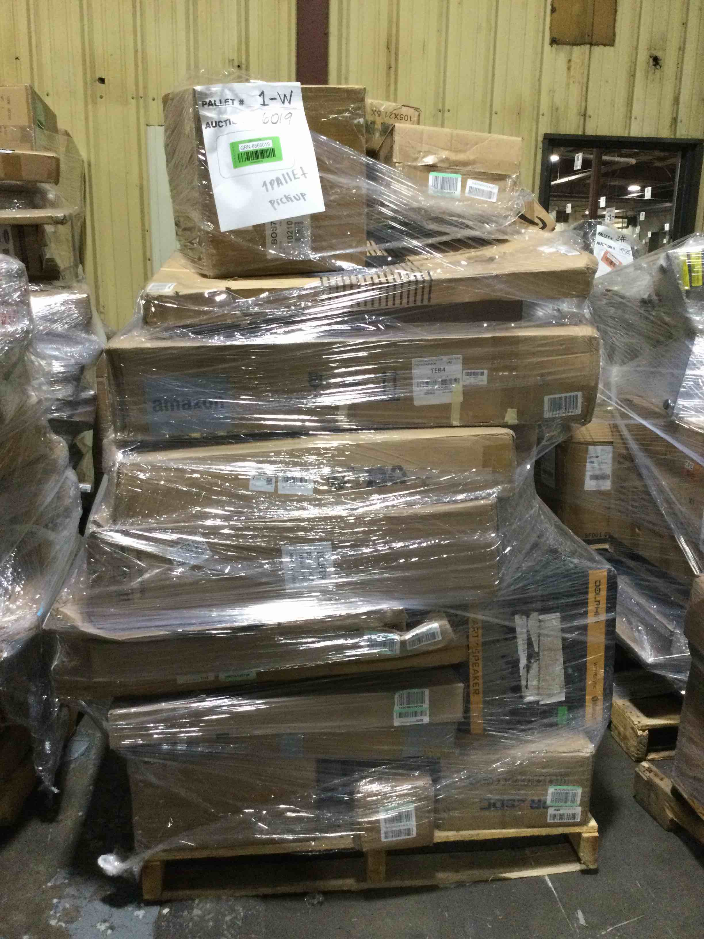 [1-W] 1 SKID PALLET ASSORTED ITEMS AS IS OR GOOD CONDITION (30 items or more) 