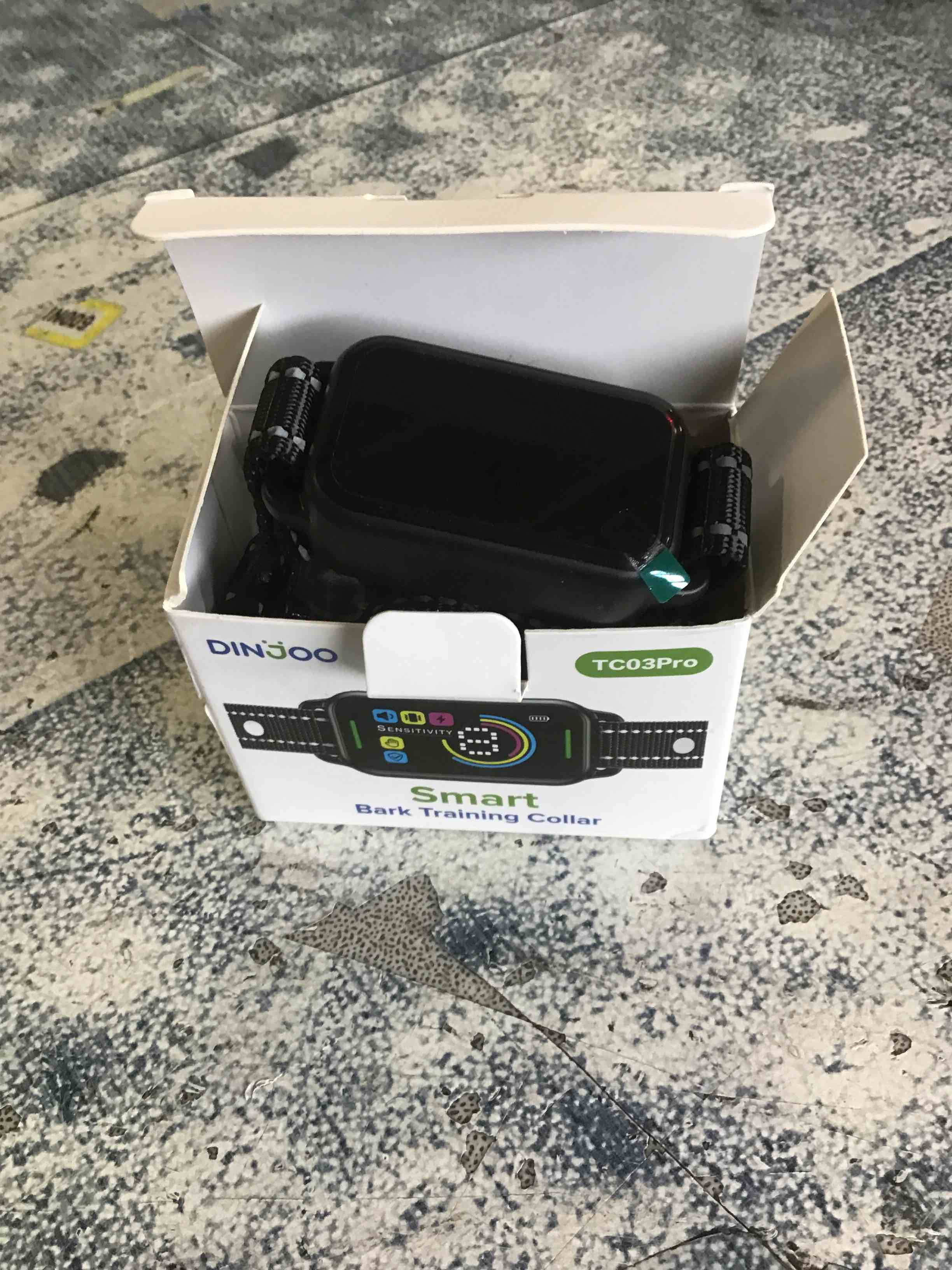 https://s3.amazonaws.com/lotting-images-prod/bidfta/GRN6572072_1715093483422.jpeg