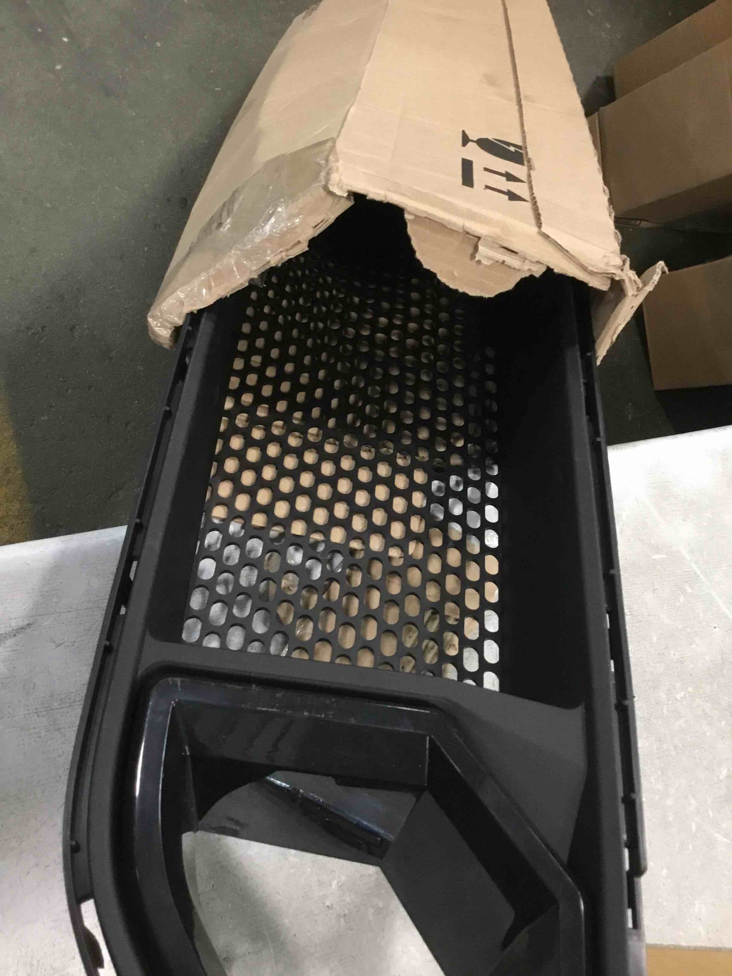 https://s3.amazonaws.com/lotting-images-prod/bidfta/GRN6573225_1719351666977.jpeg
